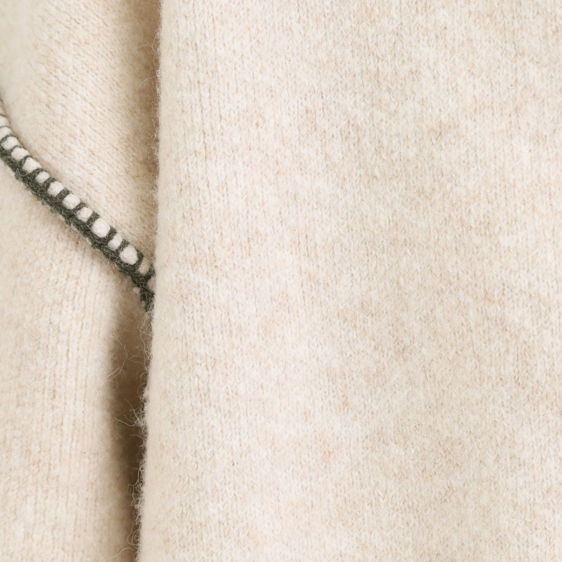 キューティーブロンド Cutie Blonde 配色ステッチがポイント 衿付きジップニットカーディガン （アイボリー(004)） アイボリー(004)