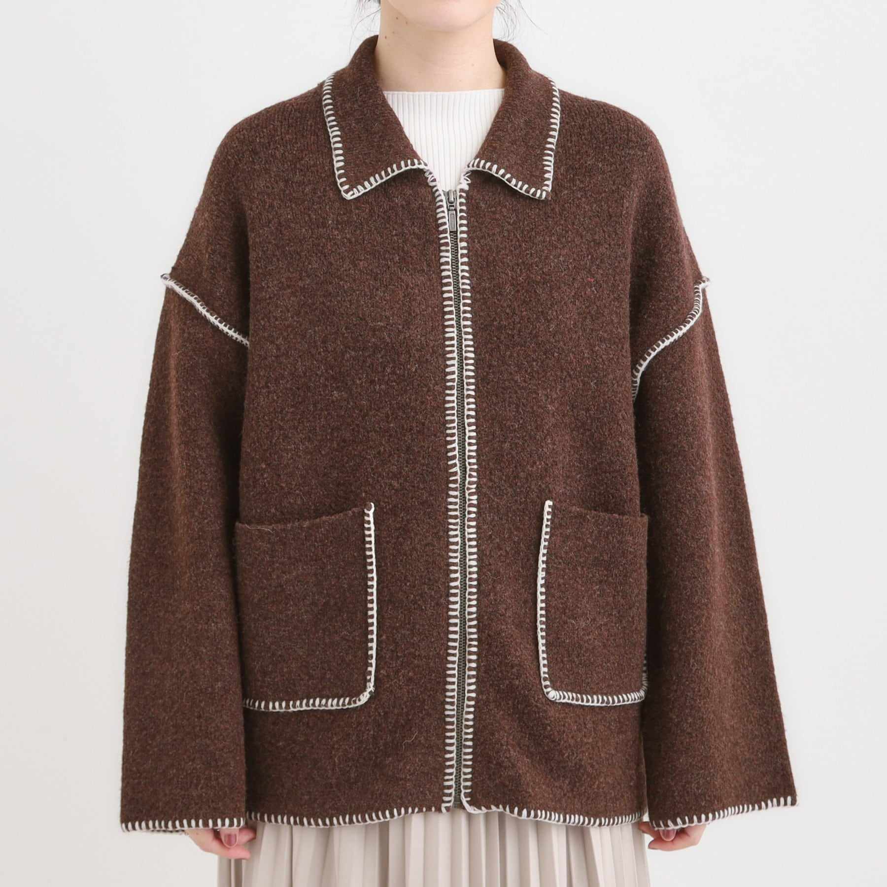 キューティーブロンド Cutie Blonde 配色ステッチがポイント 衿付きジップニットカーディガン （アイボリー(004)） アイボリー(004)