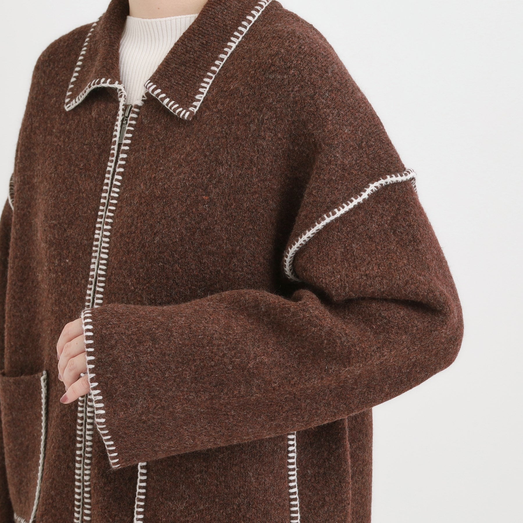 キューティーブロンド Cutie Blonde 配色ステッチがポイント 衿付きジップニットカーディガン （アイボリー(004)） アイボリー(004)