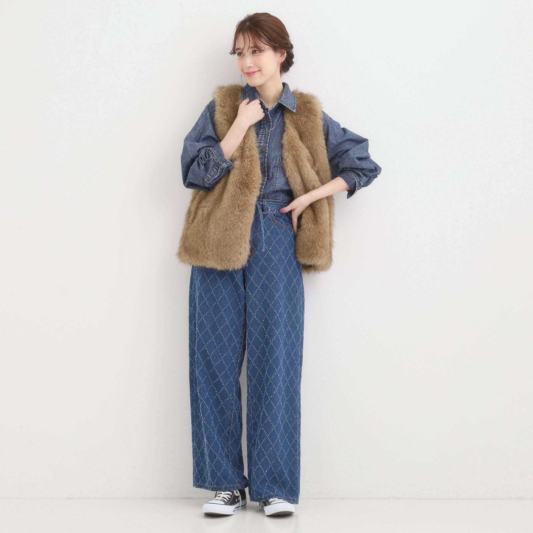 キューティーブロンド Cutie Blonde ロングフェイクファーベスト （オフホワイト(003)） オフホワイト(003)