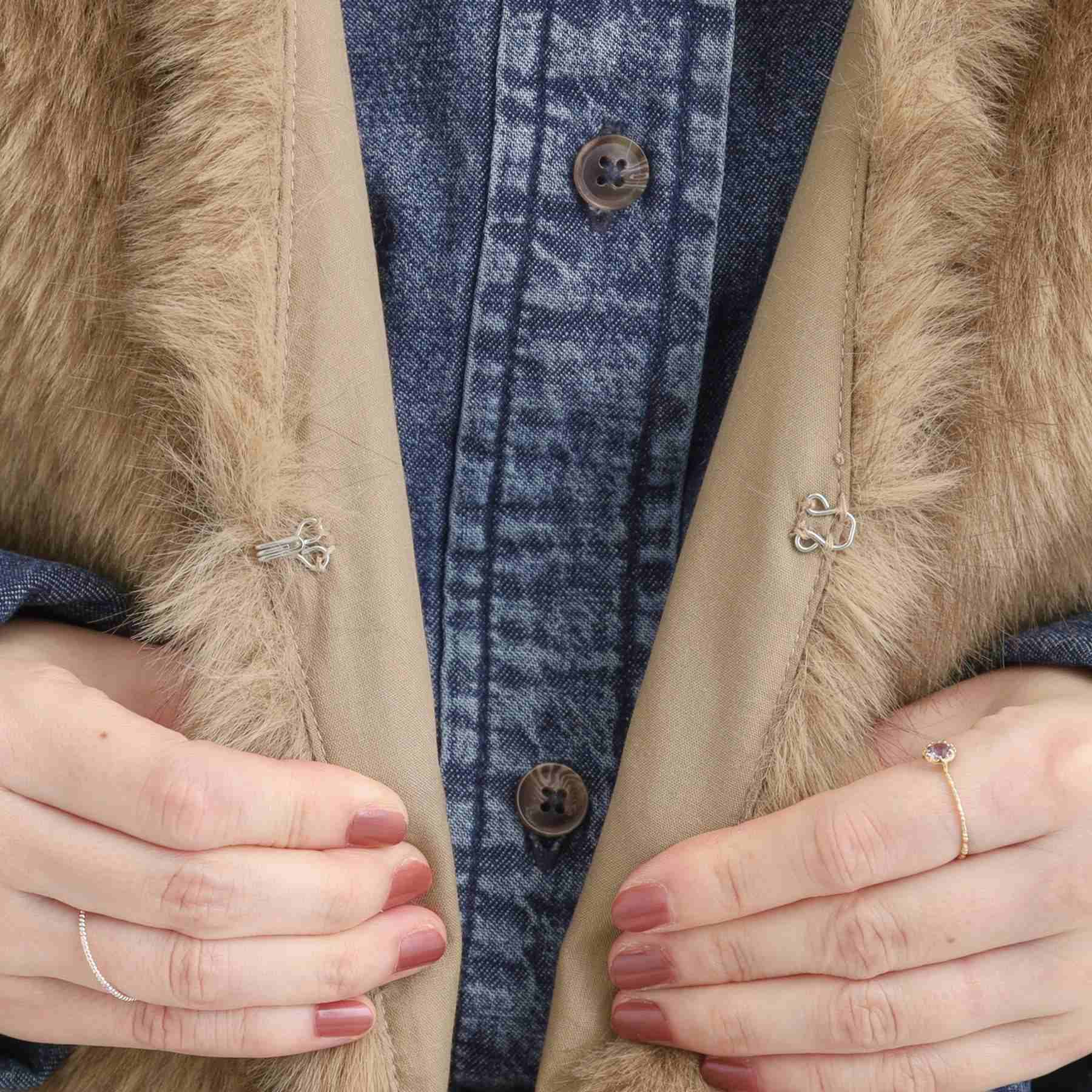 キューティーブロンド Cutie Blonde ロングフェイクファーベスト （オフホワイト(003)） オフホワイト(003)