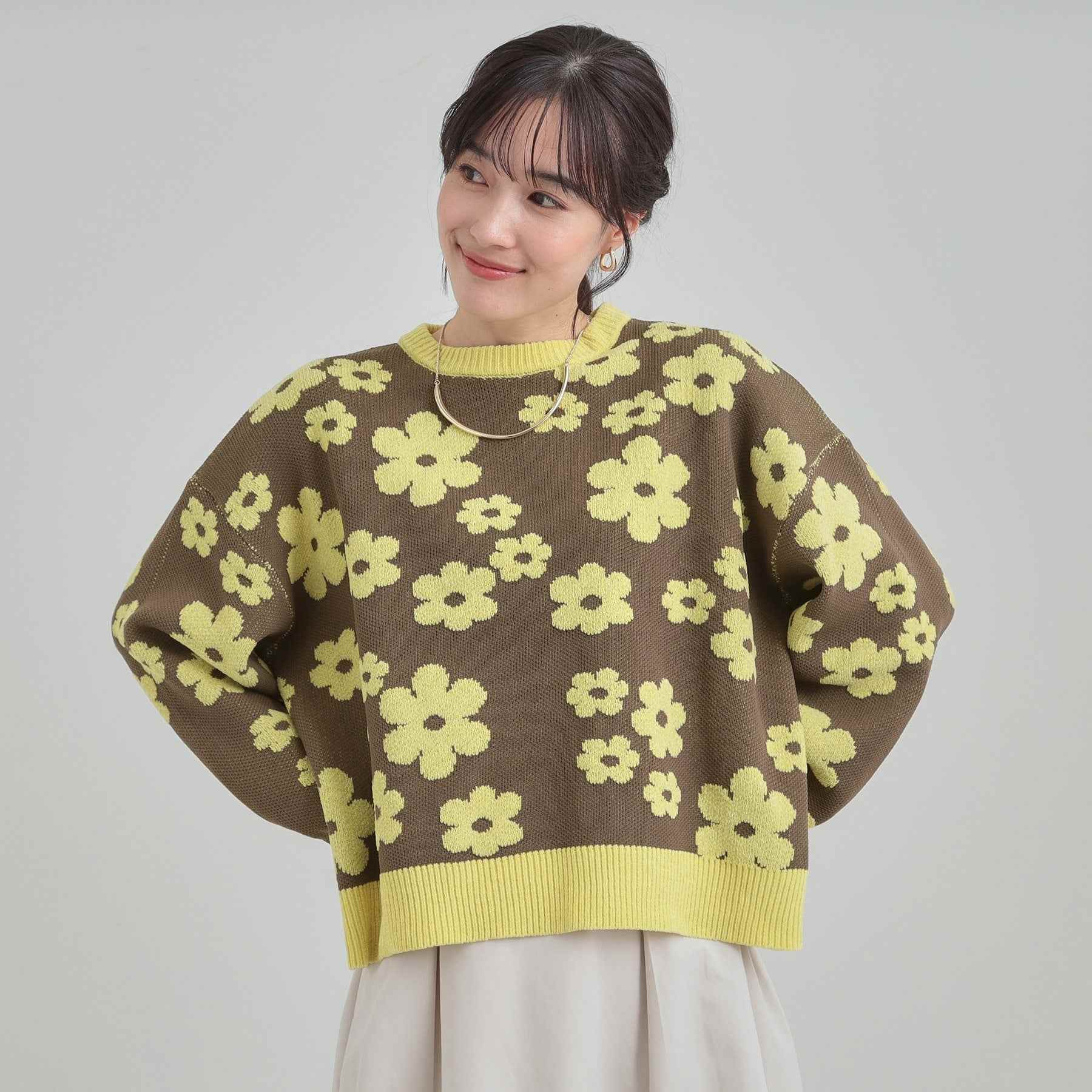 キューティーブロンド Cutie Blonde レトロ可愛い デイジー柄 総柄ニット （チャコールグレー(214)） チャコールグレー(214)