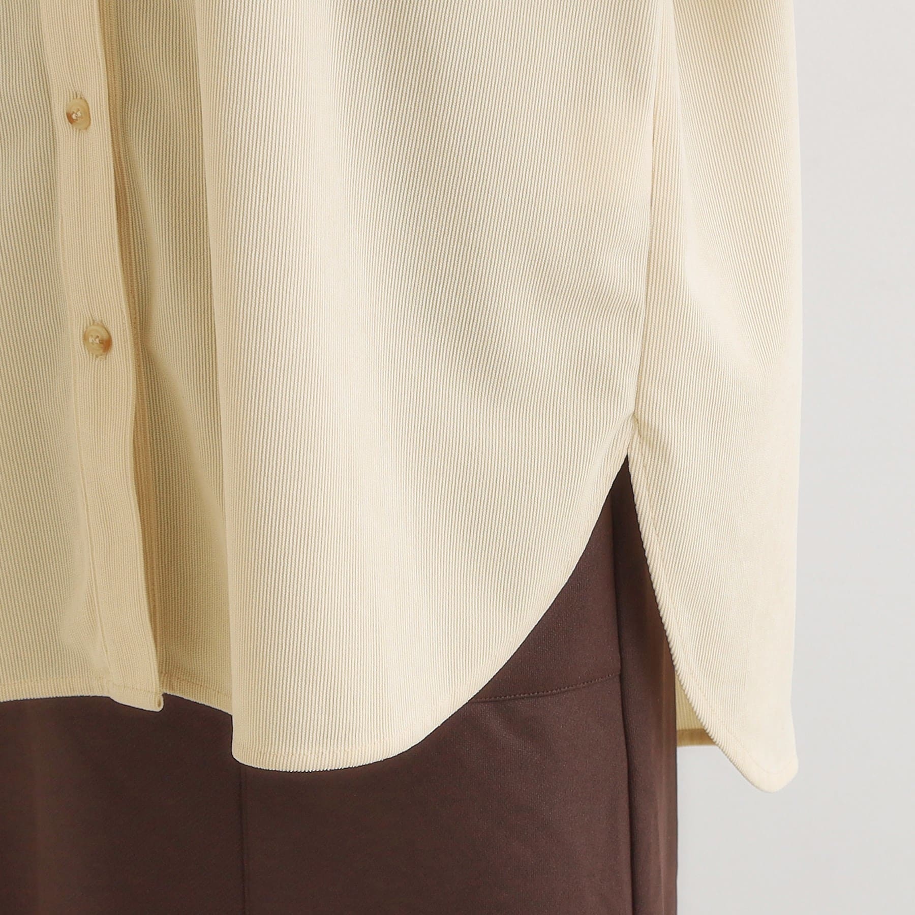 キューティーブロンド Cutie Blonde 【旭山動物園応援商品】ワンポイント刺繍 コーデュロイシャツ （ベージュ(052)） ベージュ(052)