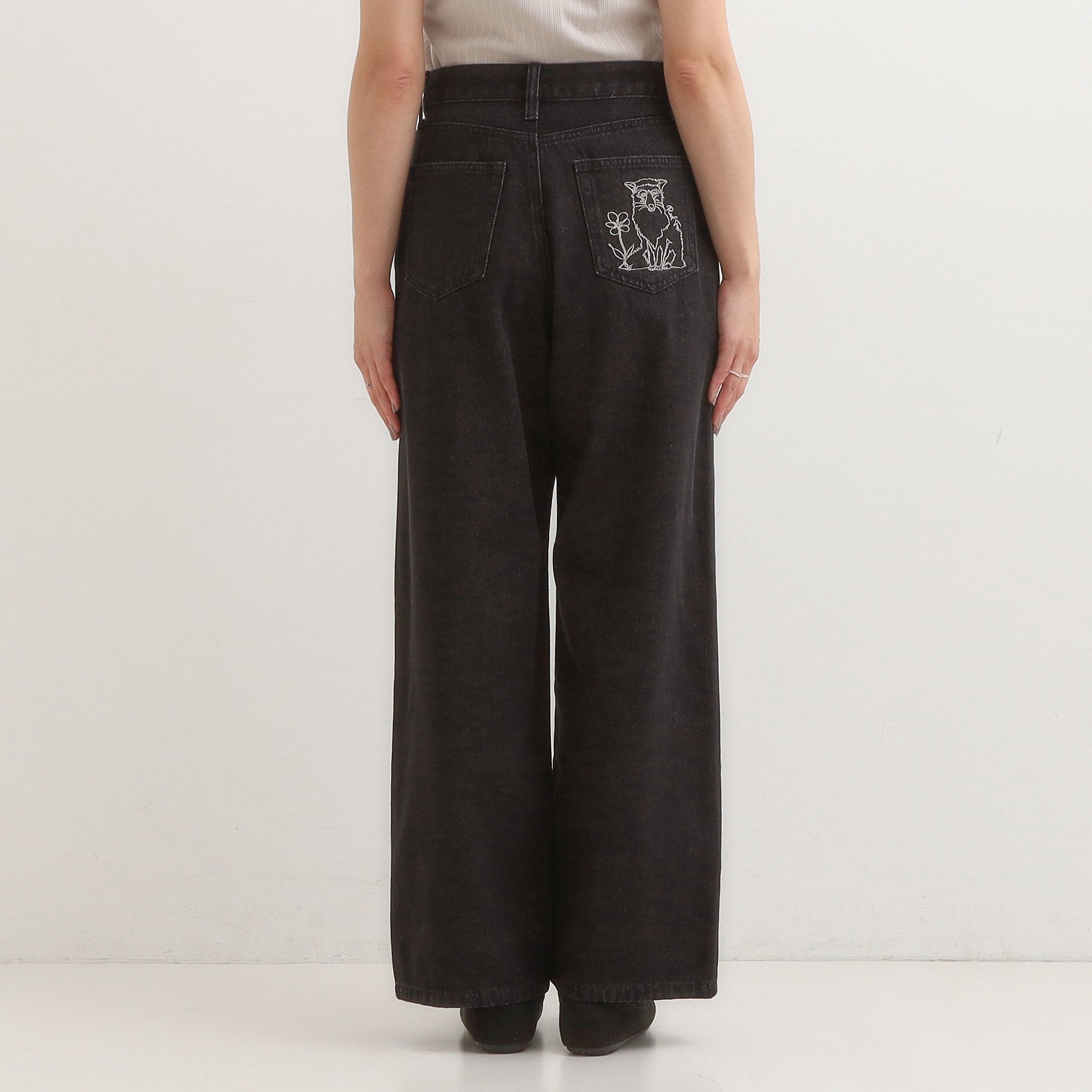 キューティーブロンド Cutie Blonde 【旭山動物園応援商品】ポケット刺繍デニム （ブラック(019)） ブラック(019)