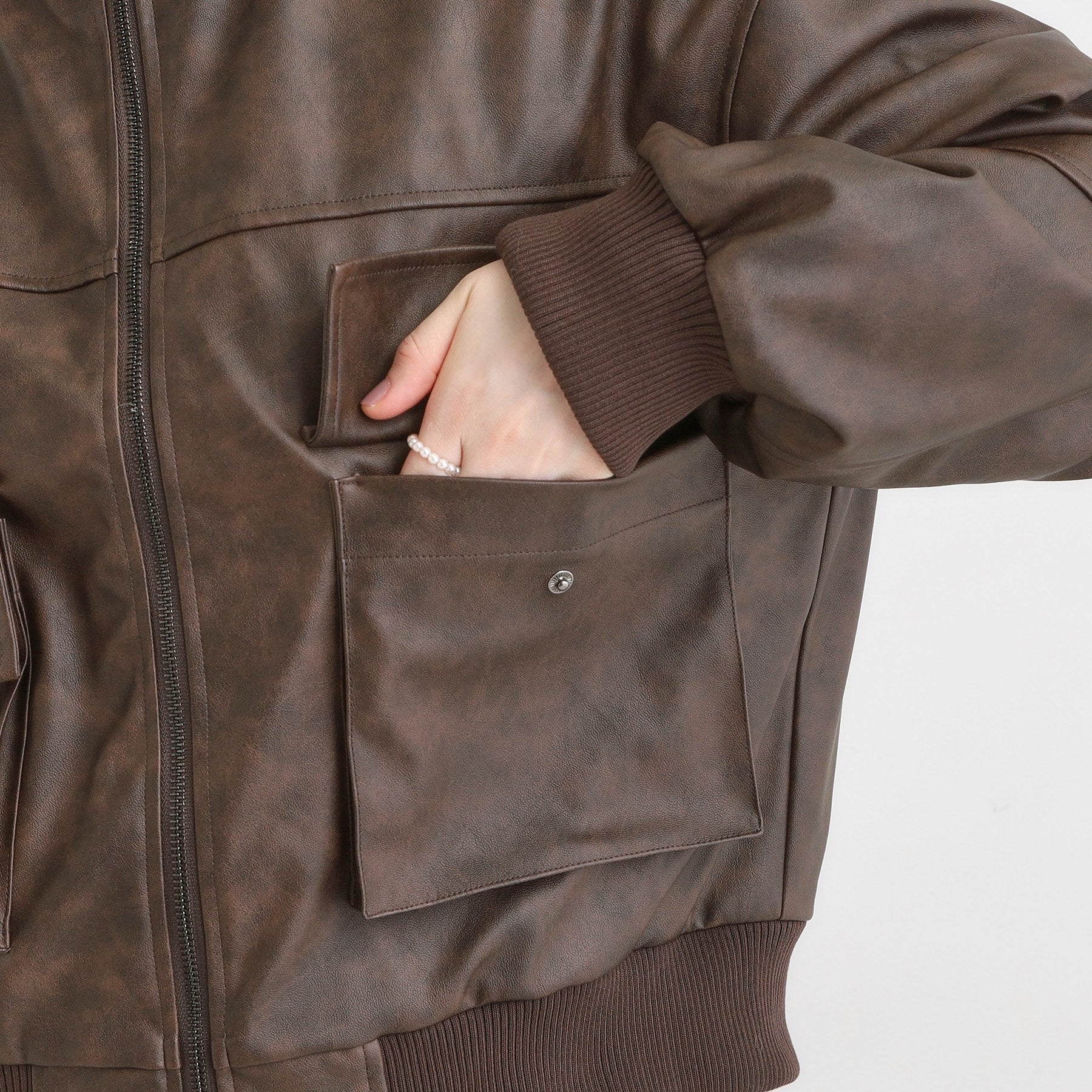 キューティーブロンド Cutie Blonde レザー調リブブルゾン （ブラック(019)） ブラック(019)