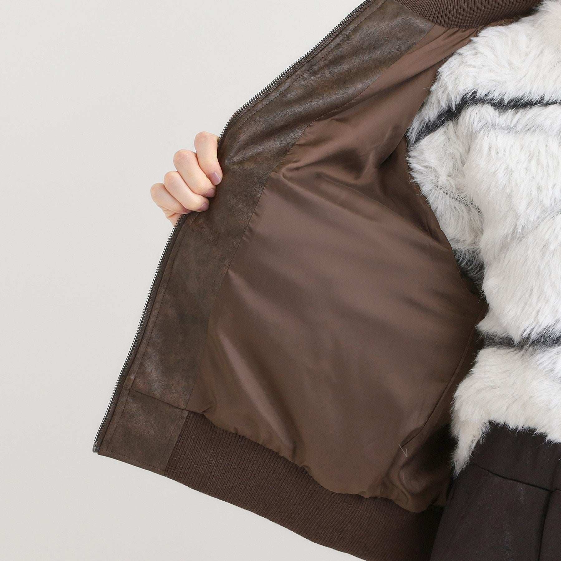 キューティーブロンド Cutie Blonde レザー調リブブルゾン （ブラック(019)） ブラック(019)