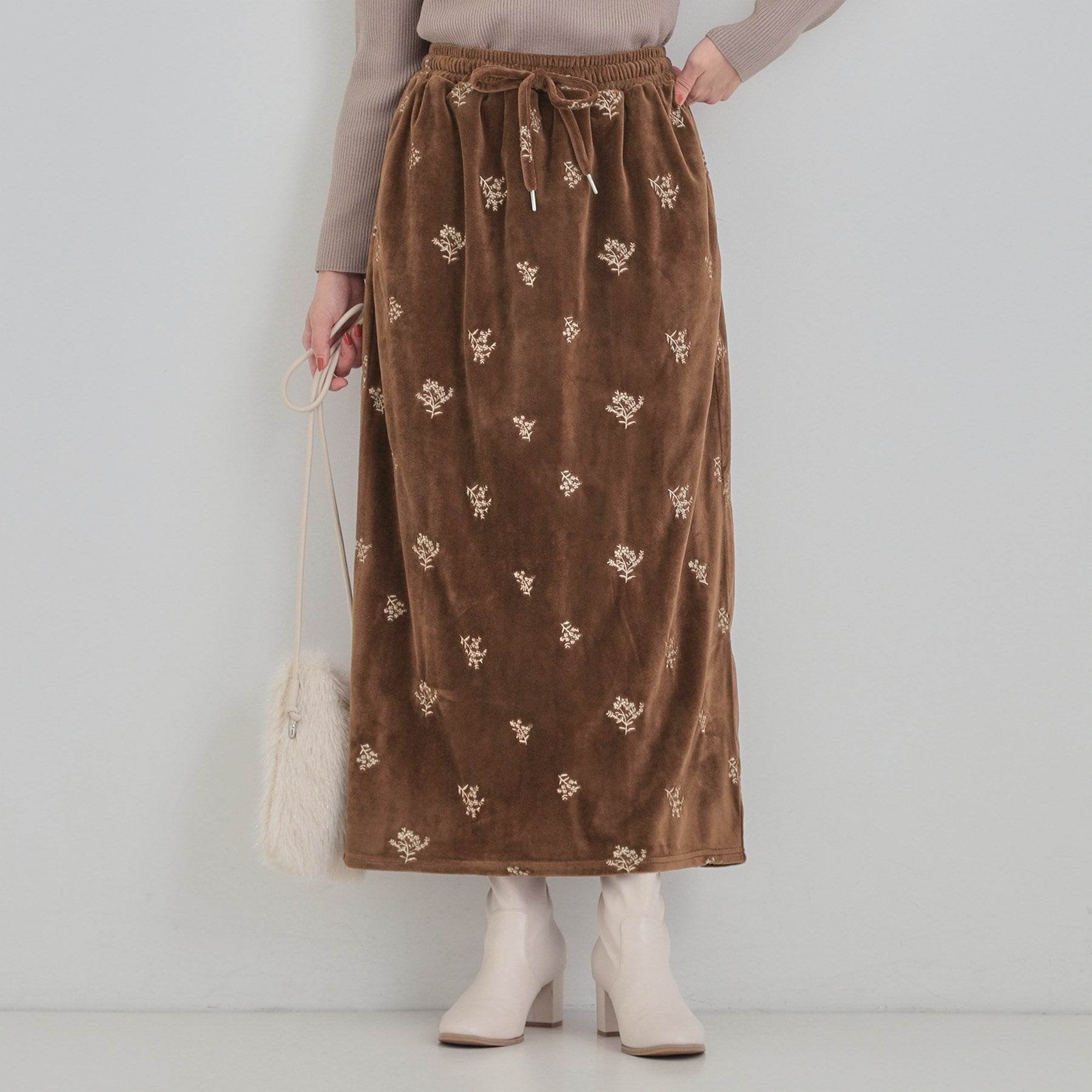 キューティーブロンド Cutie Blonde 刺繍ベロア調ナロースカート （ブラウン(044)） ブラウン(044)