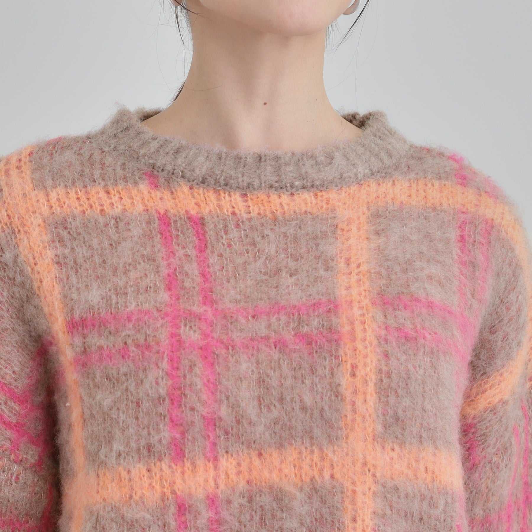 キューティーブロンド Cutie Blonde チェック柄ふわふわニット （ネイビー(294)） ネイビー(294)