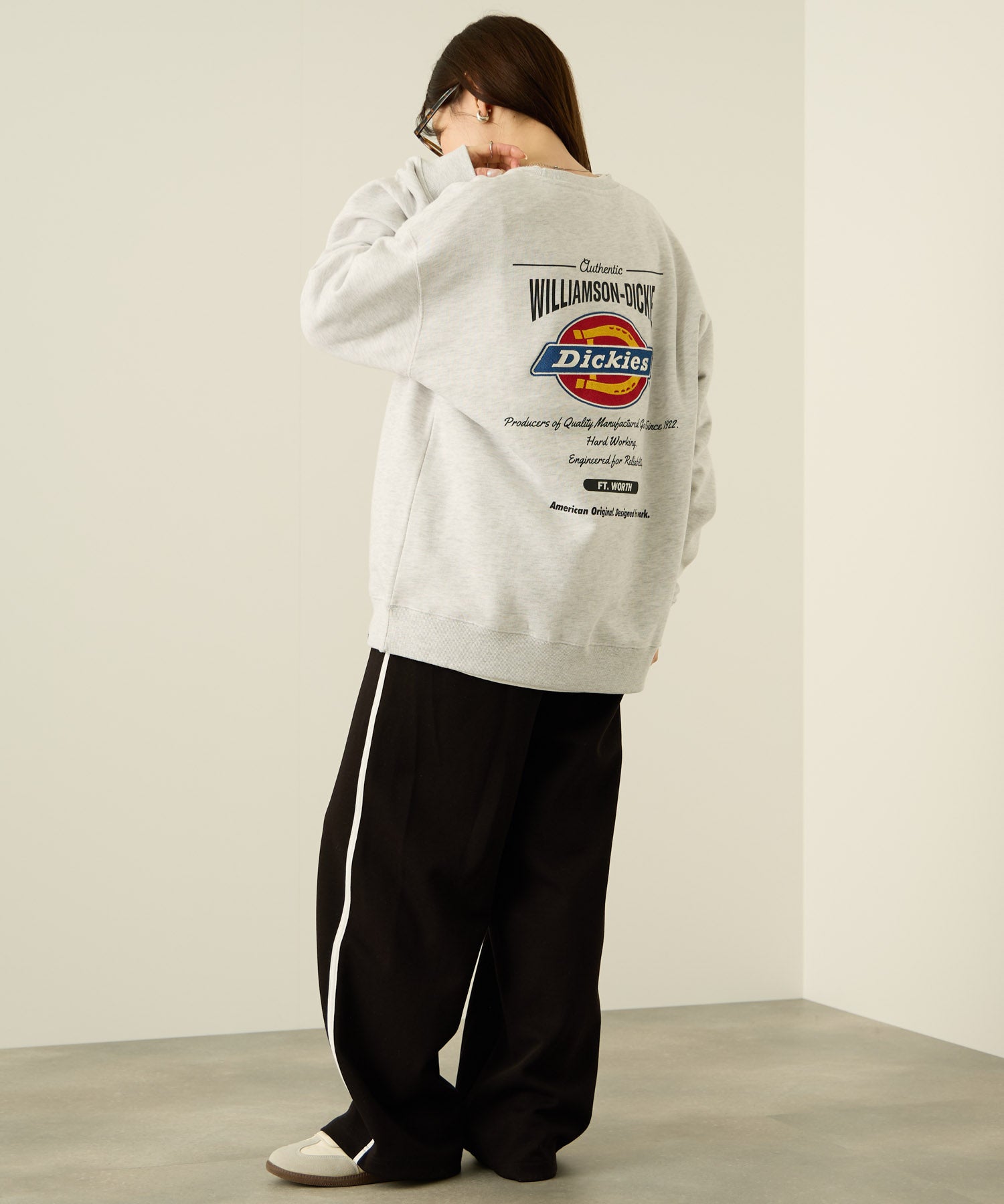 ディッキーズ Dickies 裏起毛刺繍トレーナー （グリーン） グリーン