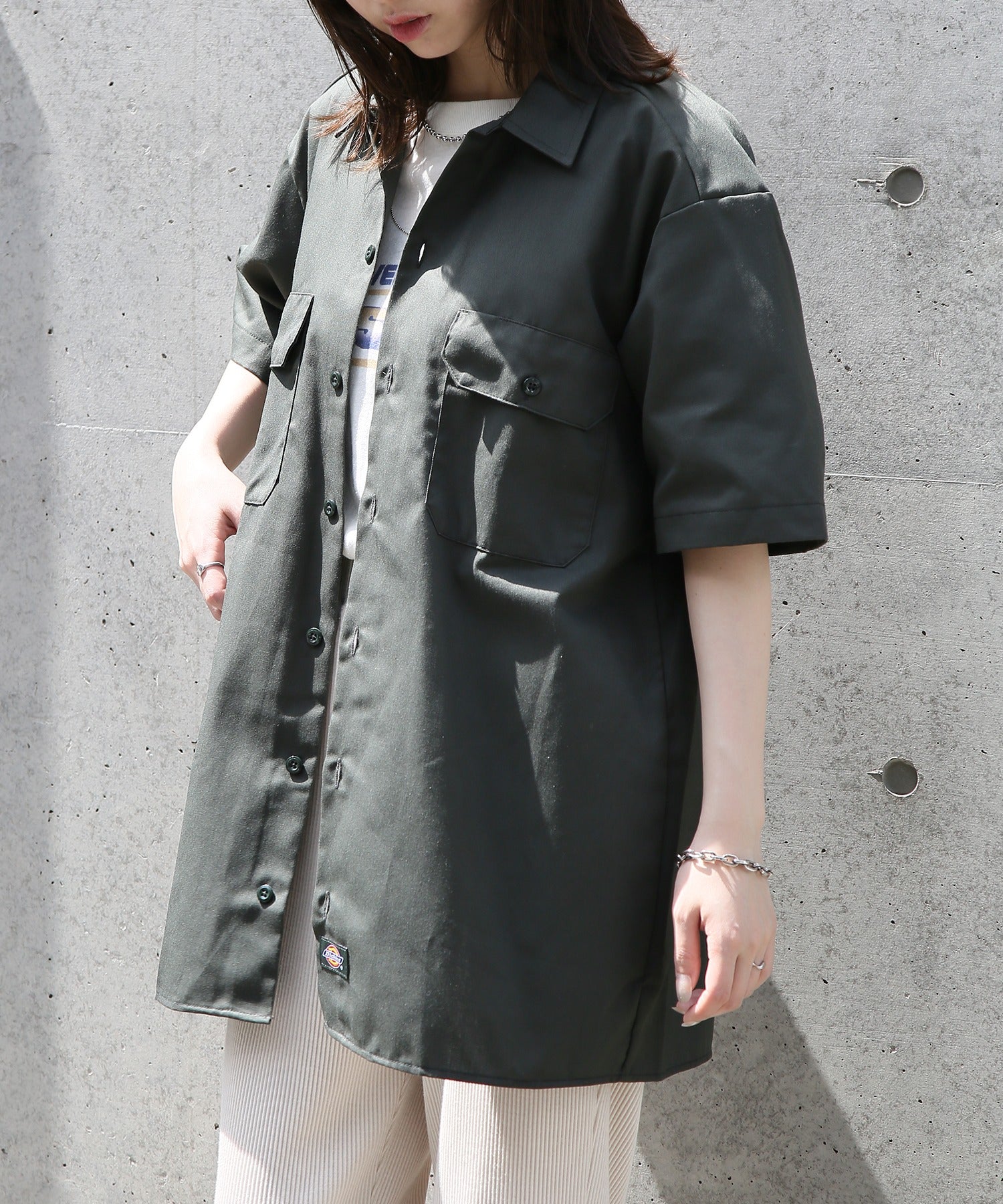 ディッキーズ Dickies 【Dickies / ディッキーズ】SHIRTS SSFQ シャツ 羽織 半袖 ワークシャツ ロゴ ワンポイント ミドル丈 1574