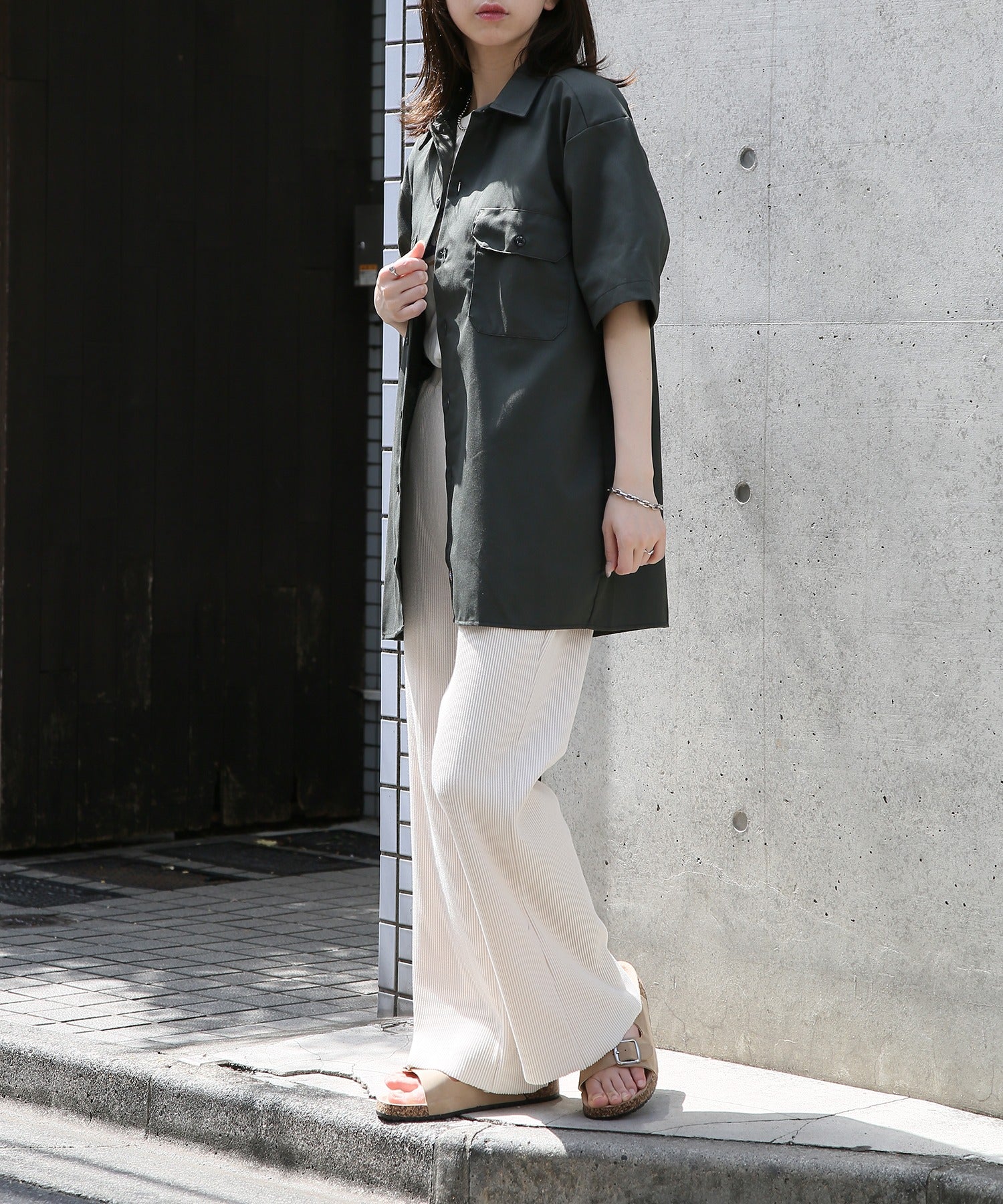 ディッキーズ Dickies 【Dickies / ディッキーズ】SHIRTS SSFQ シャツ 羽織 半袖 ワークシャツ ロゴ ワンポイント ミドル丈 1574