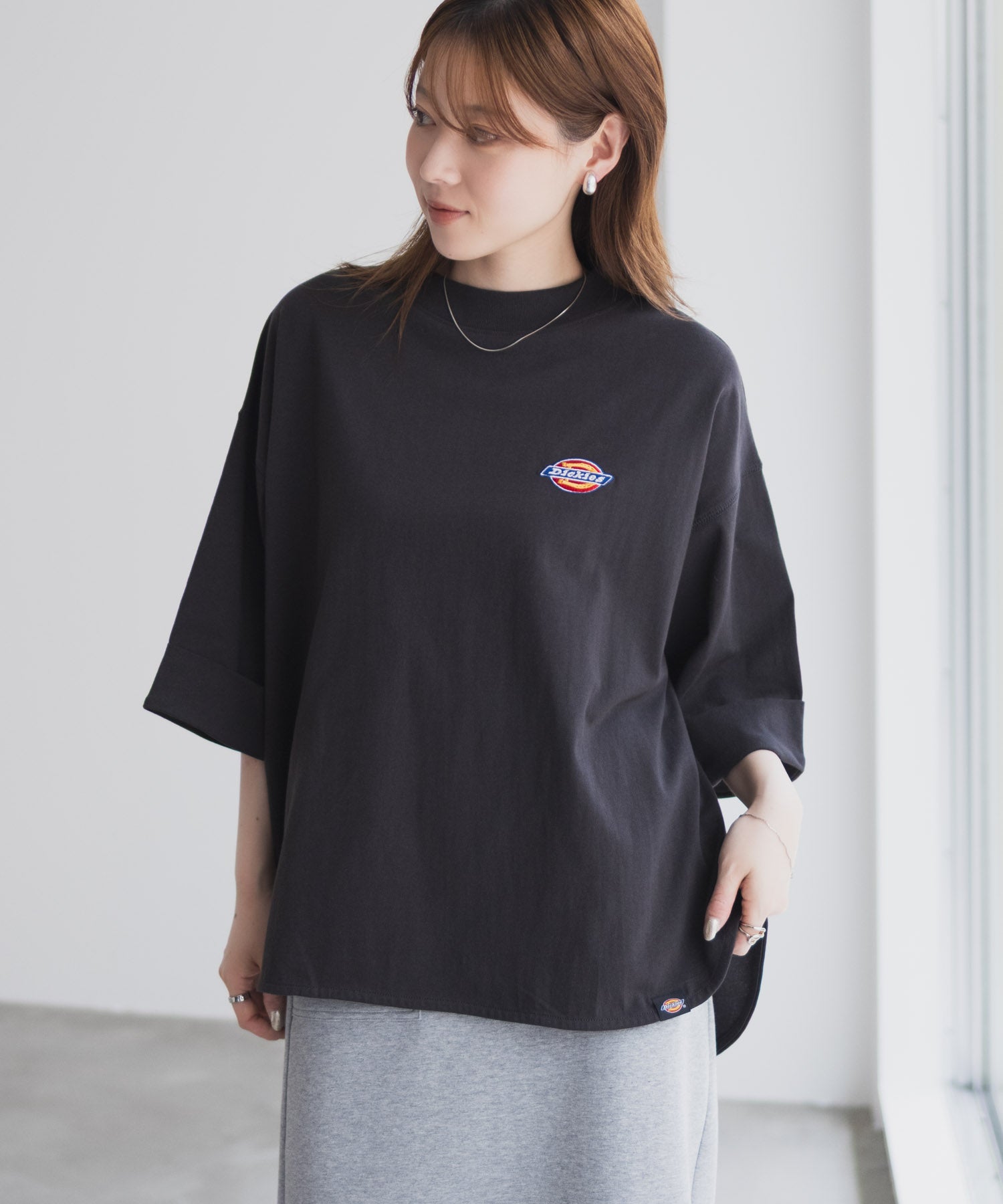 ディッキーズ Dickies 刺繍6分袖ロールアップTシャツ （グレージュ） グレージュ