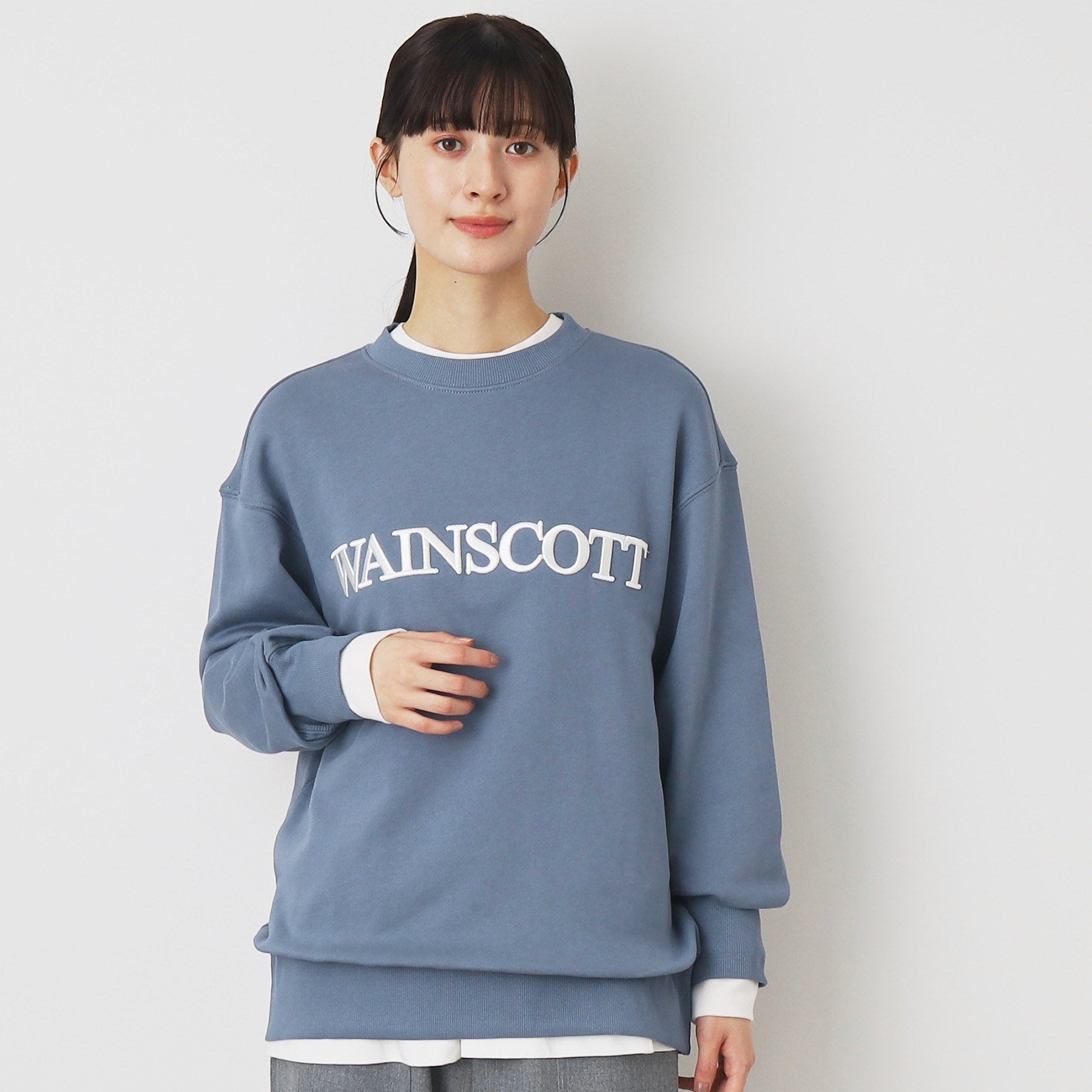 デッサン Dessin 【ユニセックス】3D刺繍スウェット （グレージュ(050)） グレージュ(050)