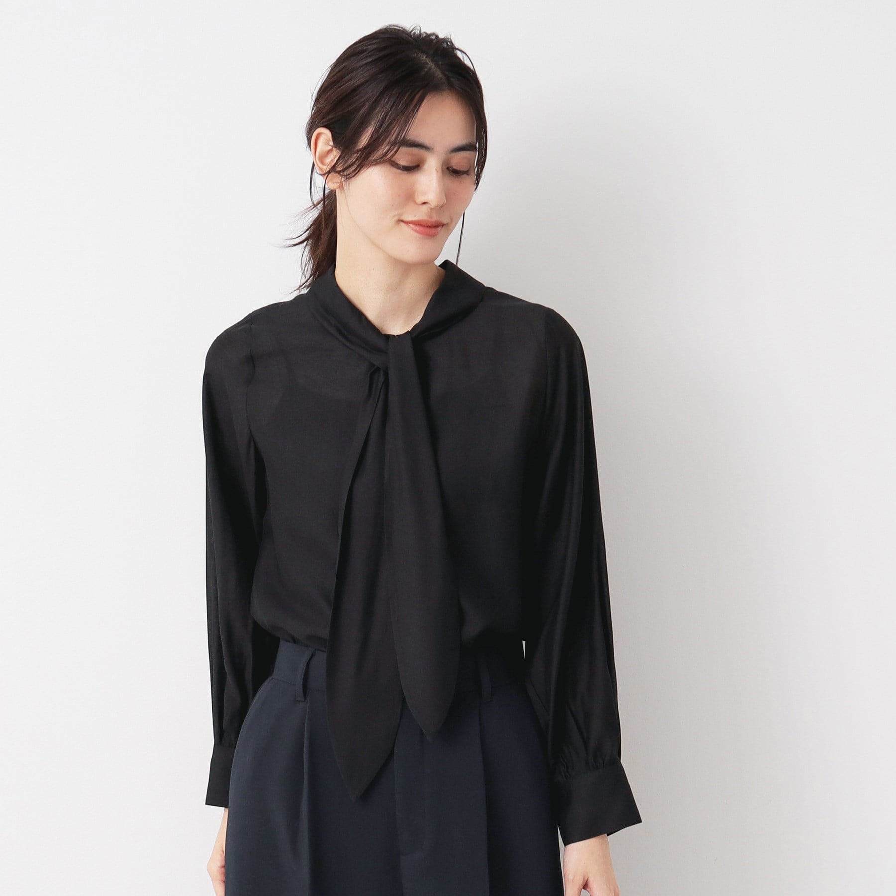 Dessin Bow Tie Blouse 【Entrance/Graduation Ceremony】