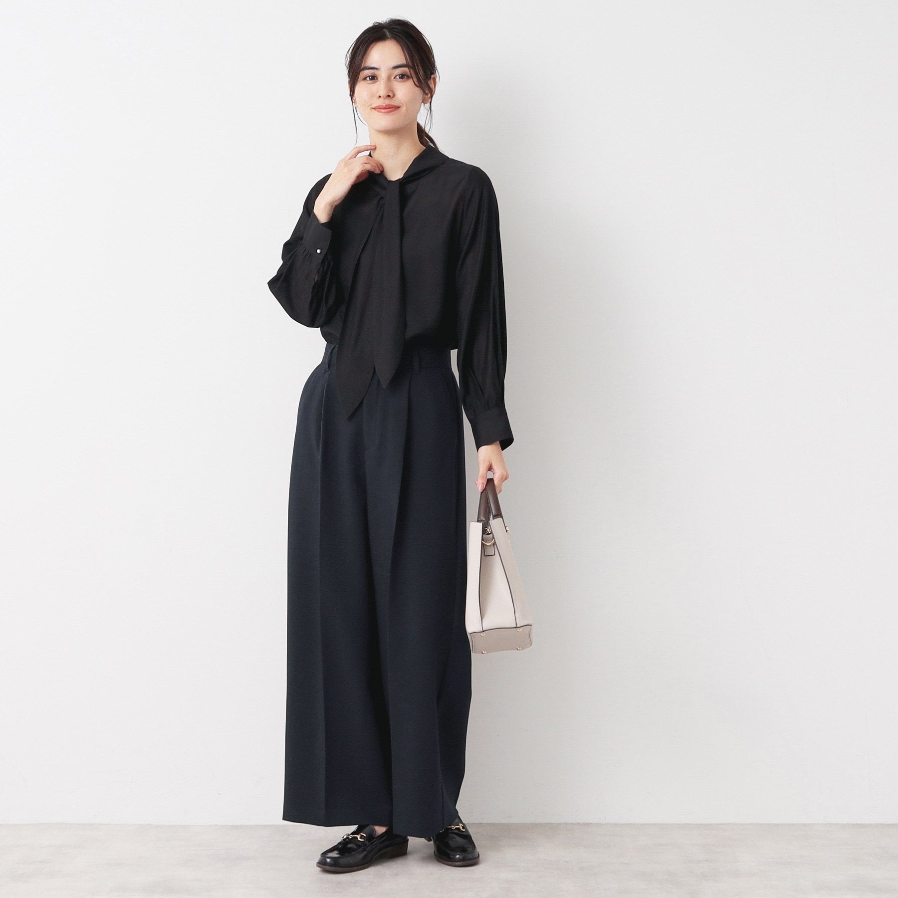 Dessin Bow Tie Blouse 【Entrance/Graduation Ceremony】