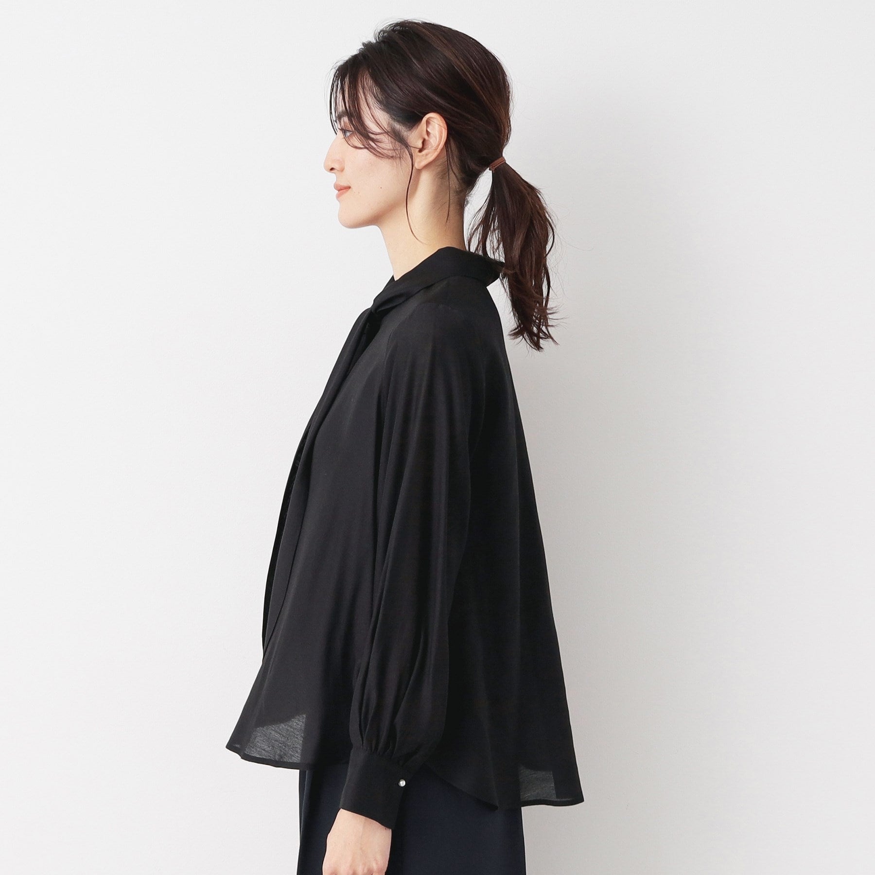 Dessin Bow Tie Blouse 【Entrance/Graduation Ceremony】