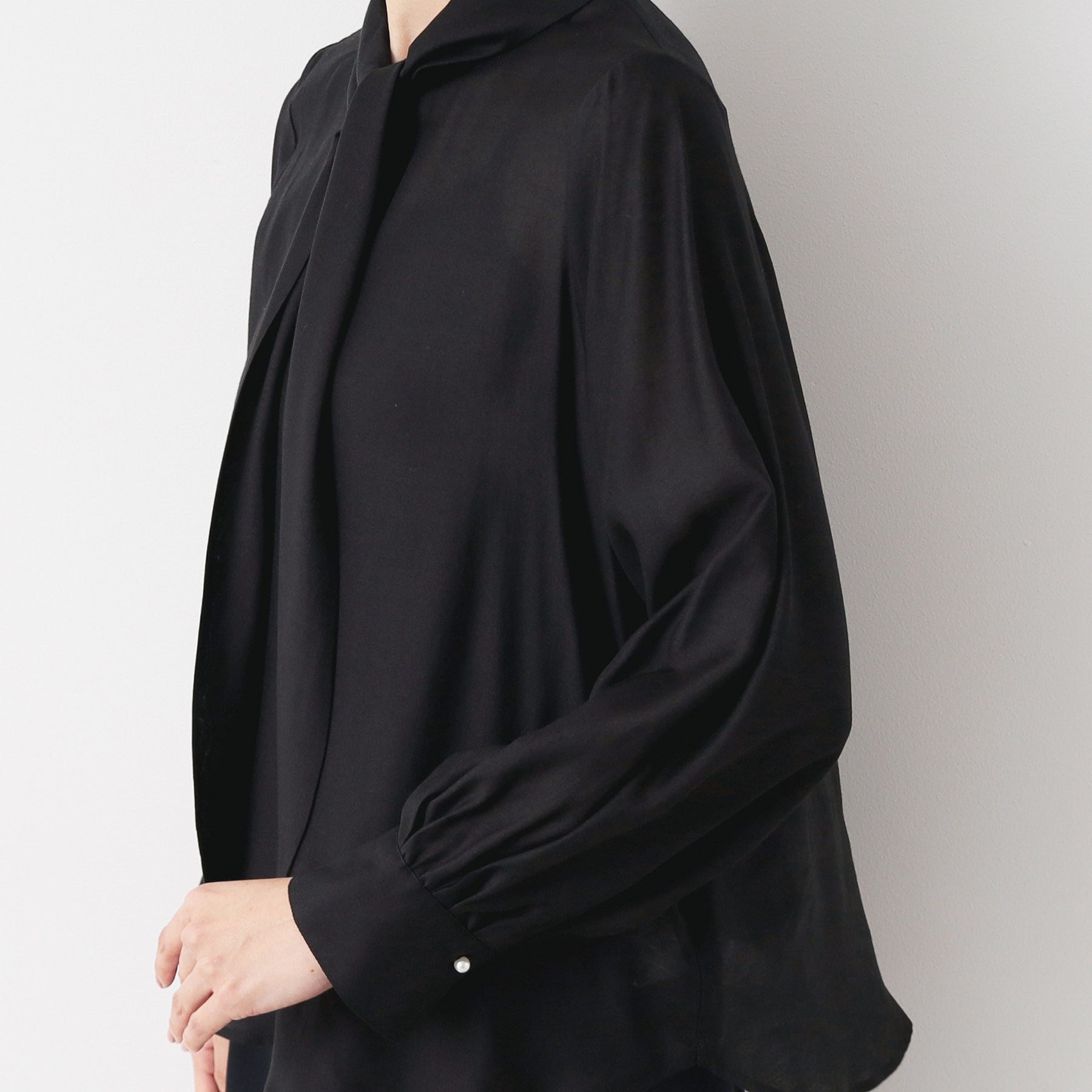 Dessin Bow Tie Blouse 【Entrance/Graduation Ceremony】