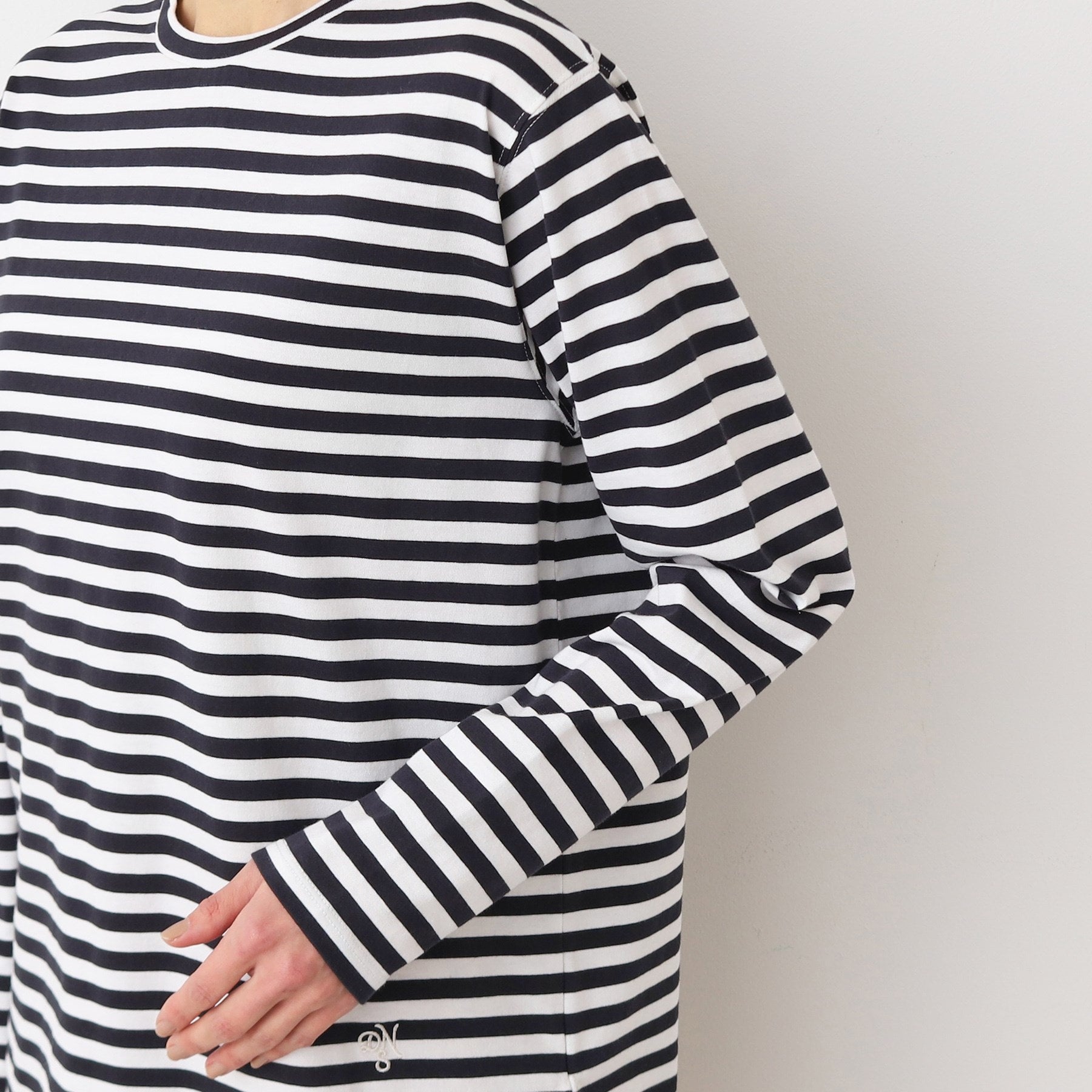 デッサン Dessin ロングスリーブTシャツ（XS～L） （ホワイト(002)） ホワイト(002)