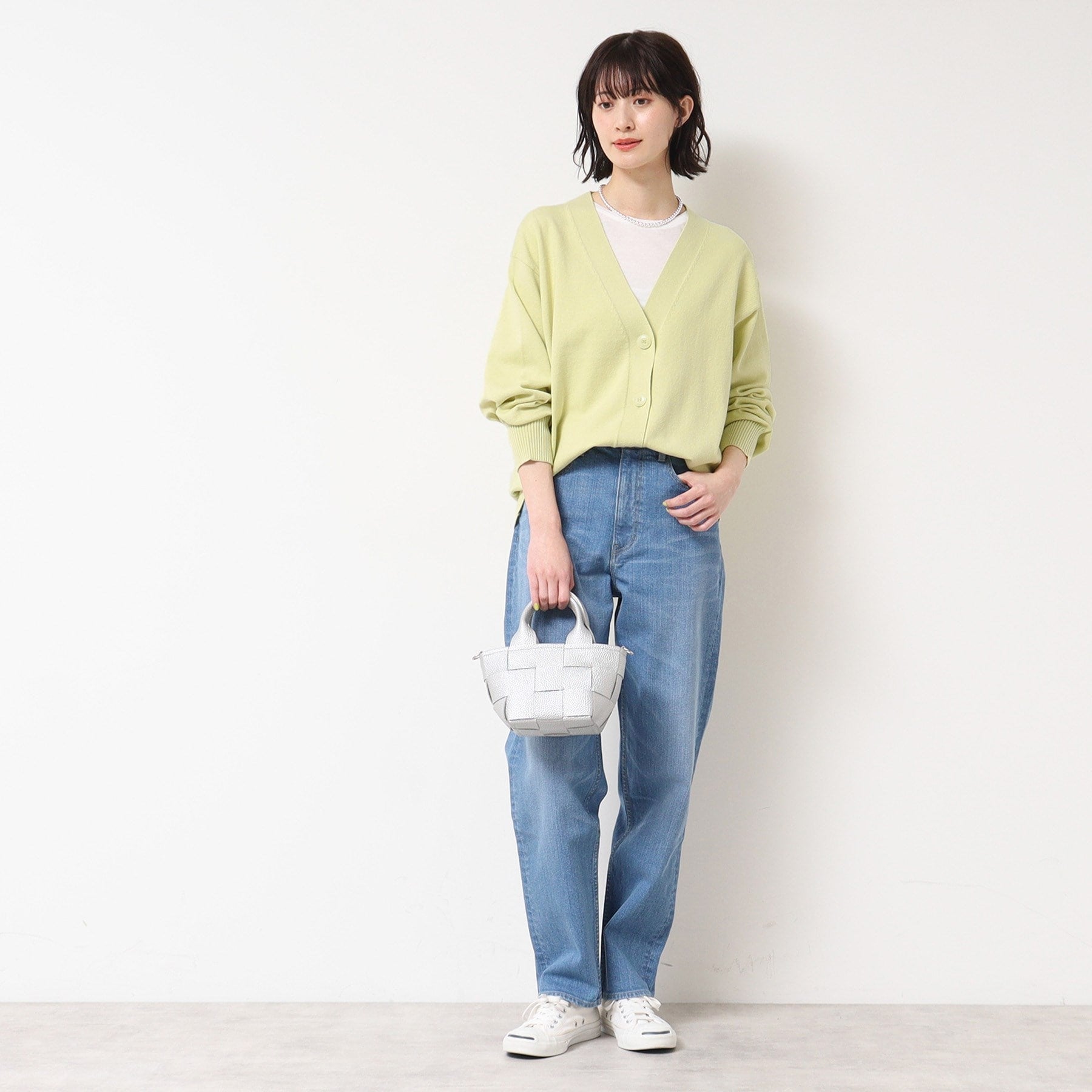 デッサン Dessin オーバーシルエットVネックカーディガン （ホワイト(002)） ホワイト(002)