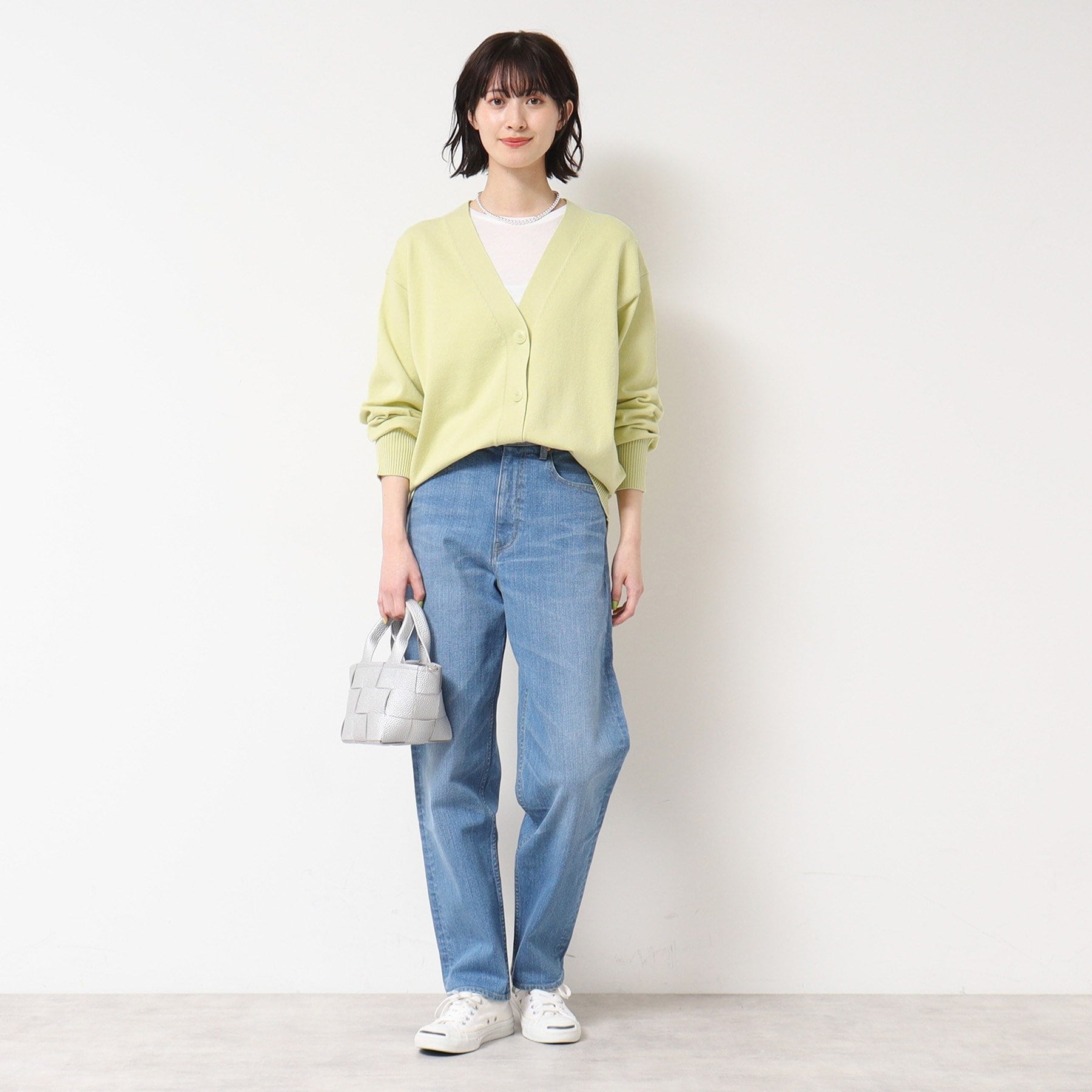 デッサン Dessin オーバーシルエットVネックカーディガン （ホワイト(002)） ホワイト(002)