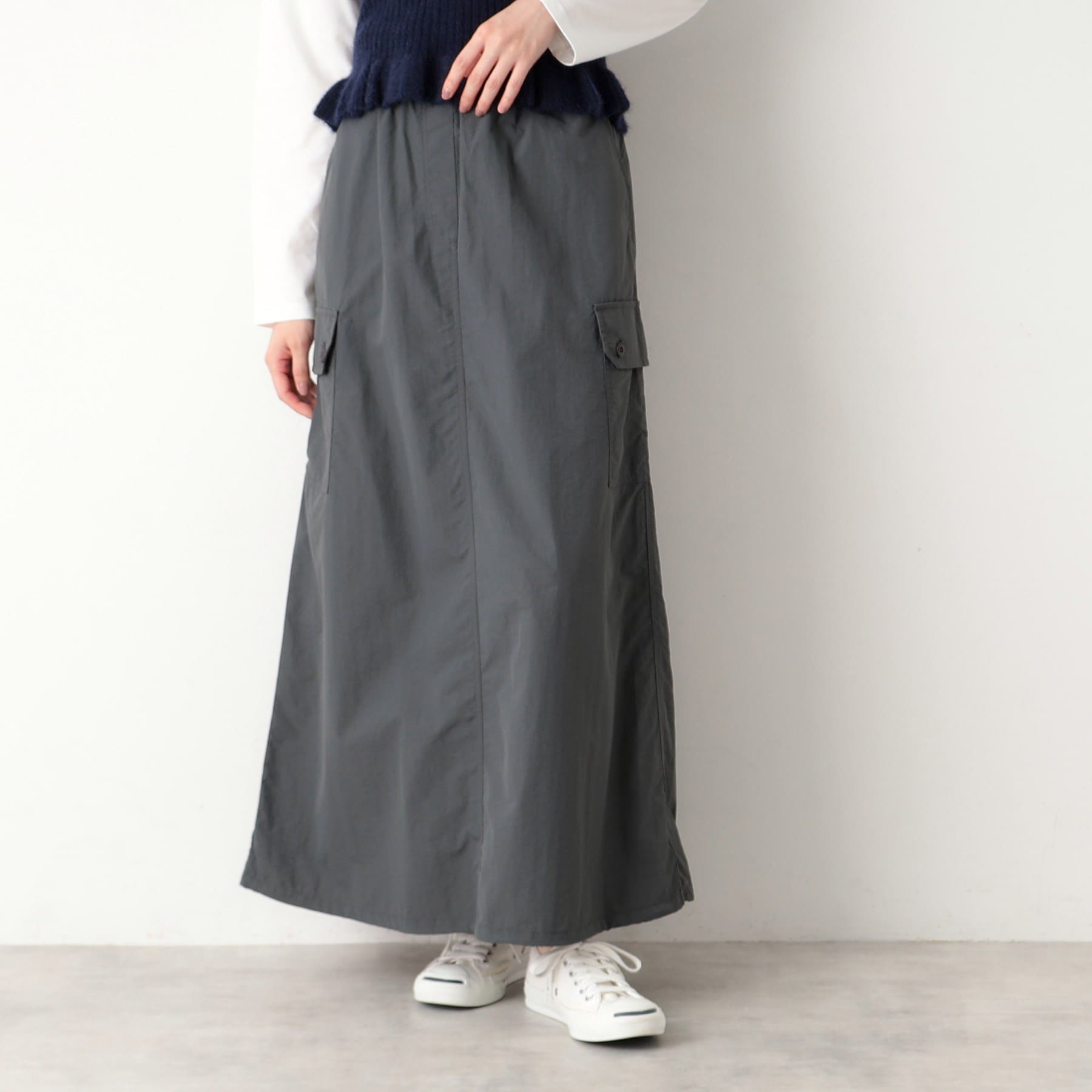 デッサン Dessin スピンドル付スカート
