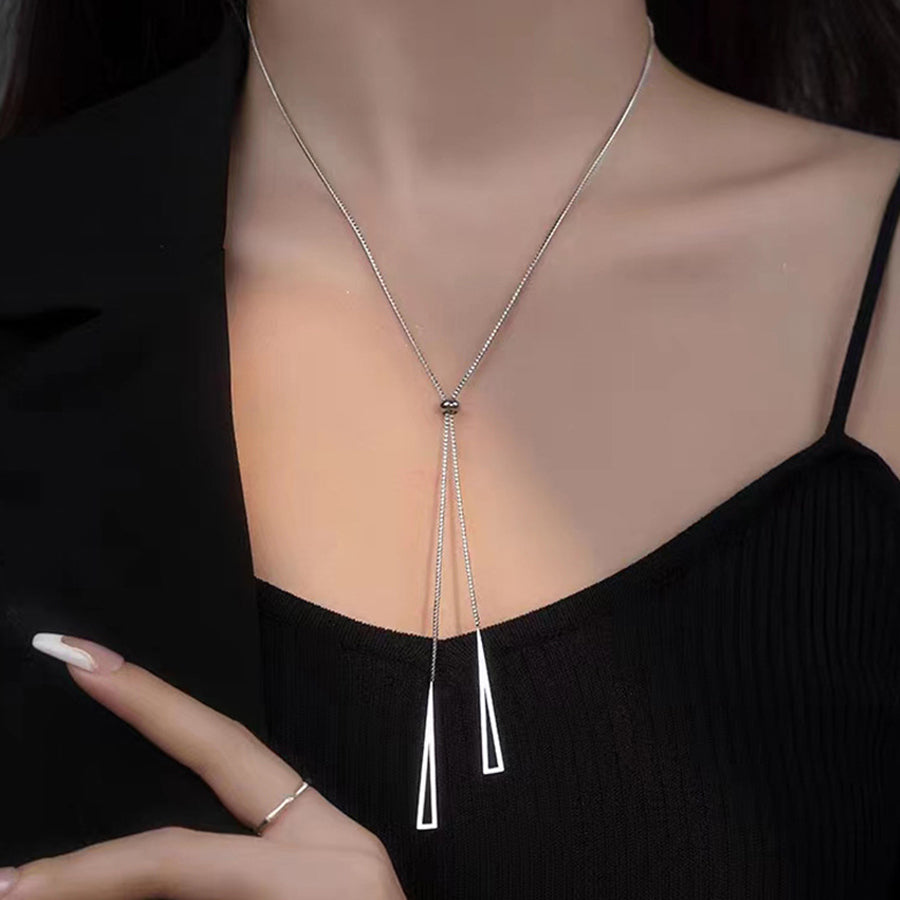 ダイヤモンドハーツ Diamond Hearts 【訳あり新品】トライアングルループタイ Yシェイプ ネックレス （シルバー） シルバー