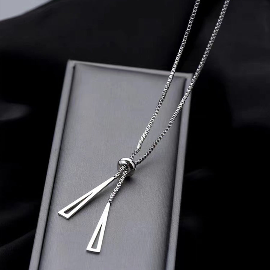 ダイヤモンドハーツ Diamond Hearts 【訳あり新品】トライアングルループタイ Yシェイプ ネックレス （シルバー） シルバー