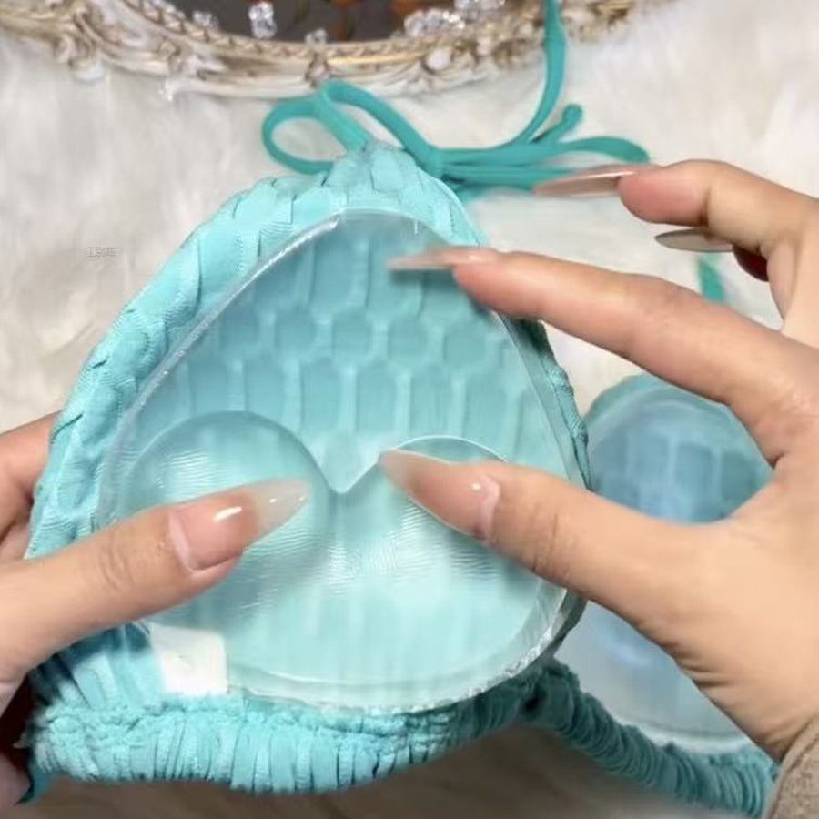 ダイヤモンドハーツ Diamond Hearts 【水着に使える】らくらく盛れる三角クリアタイプシリコンパッド 水着やブラジャーに入れるだけ （クリア） クリア
