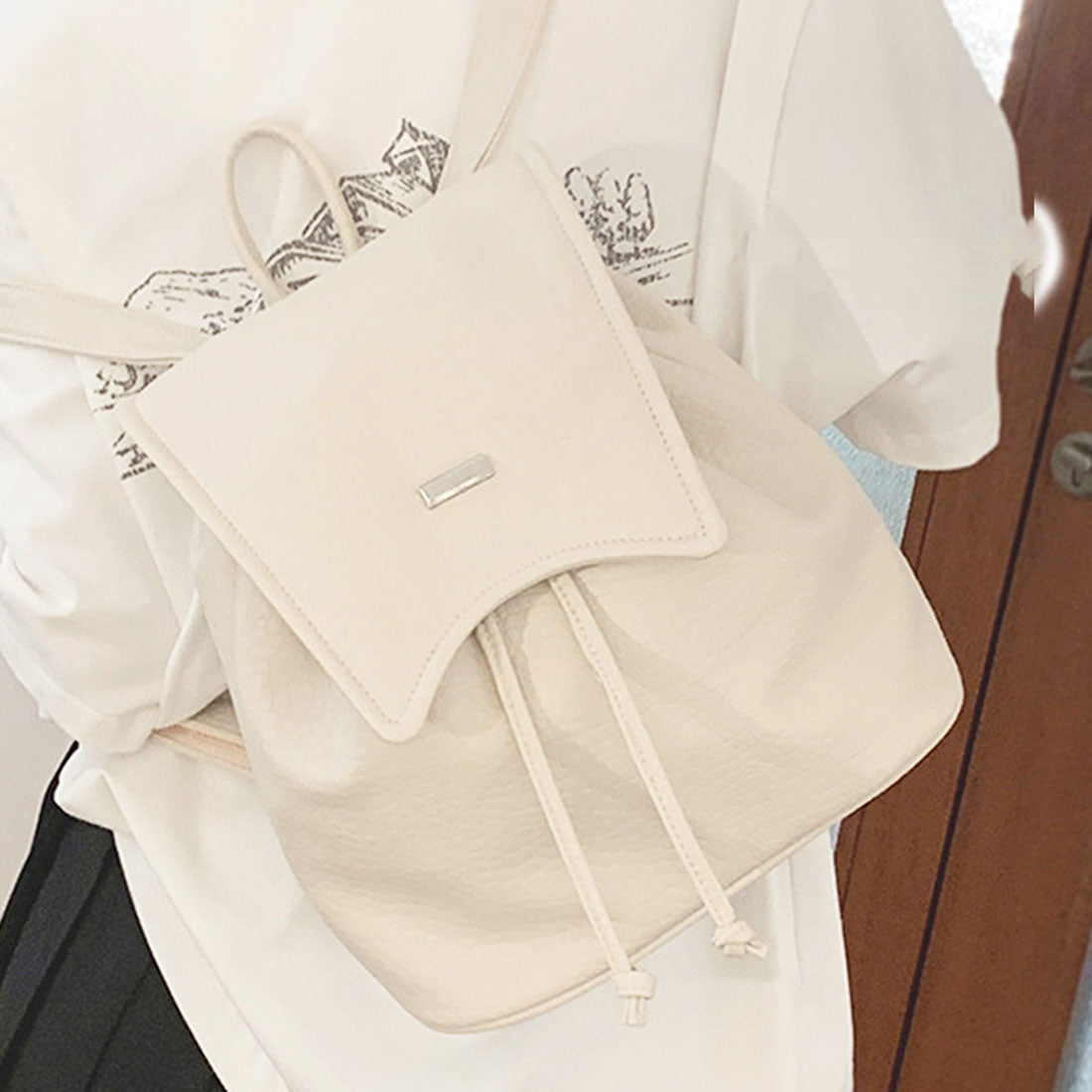 Dewlily Faux Leather Backpack for Women, Teens, 20s, 30s, Korean Fashion, Casual, Stylish, Bag, Backpack, Large Capacity, Backpack, Black, White