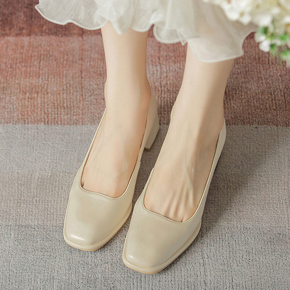 Dewlily Simple Pumps with Heels Korean Fashion for Teens, 20s, and 30s Chunky Heels Easy to Walk in Memory Foam Insoles Comfortable to Wear Great for Work and Job Hunting