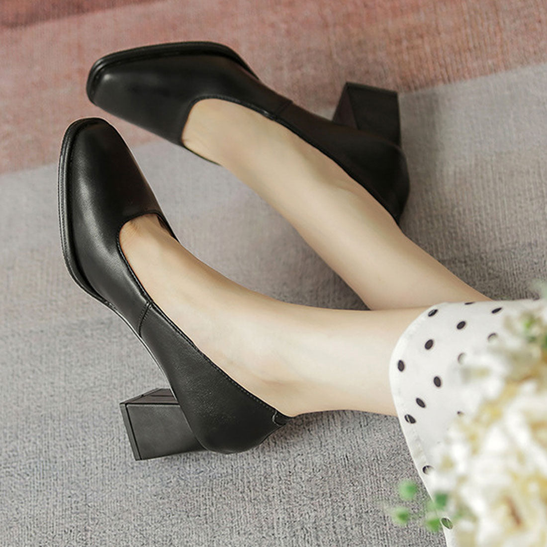 Dewlily Simple Pumps with Heels Korean Fashion for Teens, 20s, and 30s Chunky Heels Easy to Walk in Memory Foam Insoles Comfortable to Wear Great for Work and Job Hunting