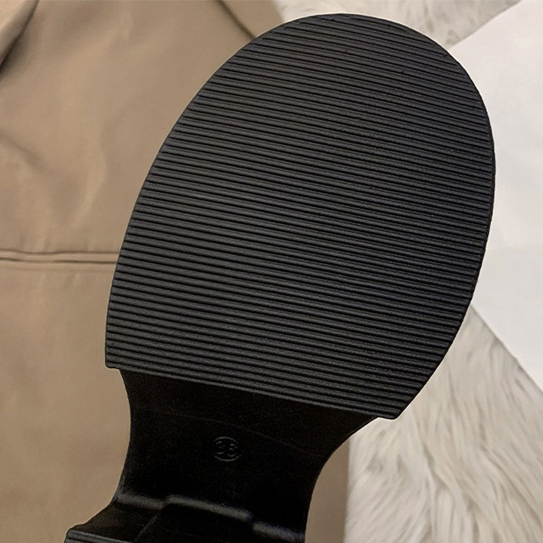 Dewlily Chunky Loafers for Women, Teens, 20s, 30s, Korean Fashion, Casual, Cute, Shoes, Adult, Thick Sole, Black, Shoes, Spring, Summer, Autumn, Winter, Simple