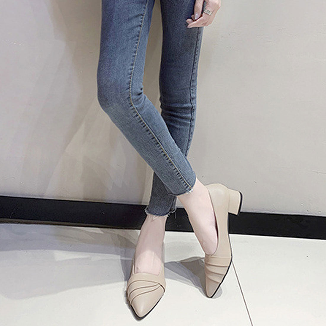Dewlily Pointed Toe Pumps for Women, Teens, 20s, 30s, Korean Fashion, Casual Shoes, Cute, Simple, Adult, Black, Heels, Commuting, Comfortable to Walk