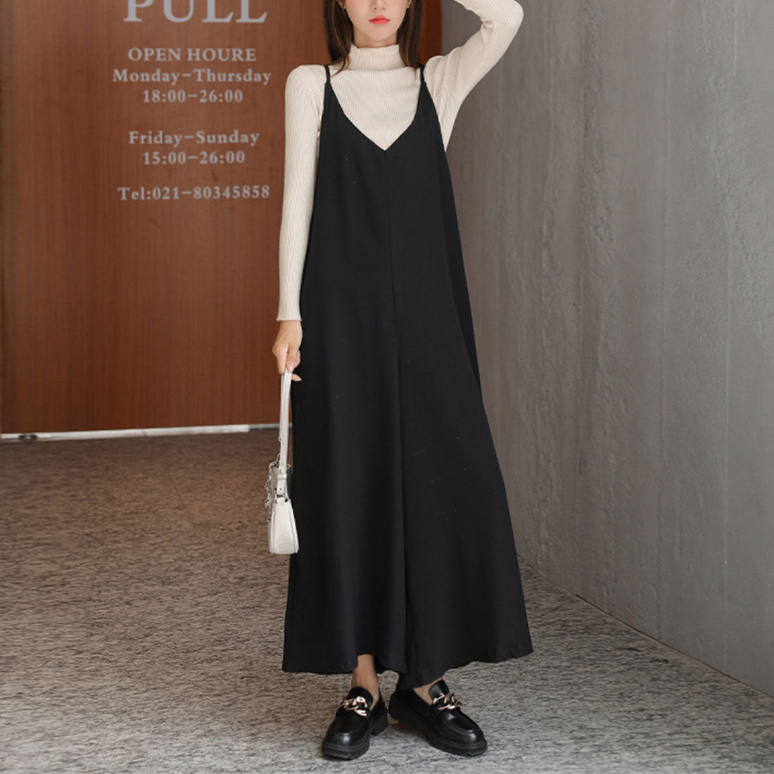 デューリリー Dewlily Vネックワイドレッグサロペット レディース 無地 10代 20代 30代 韓国ファッション オールインワン 9分丈 スクール 大きいサイズ フレアパンツ 可愛い 楽ちん （ブラウン） ブラウン