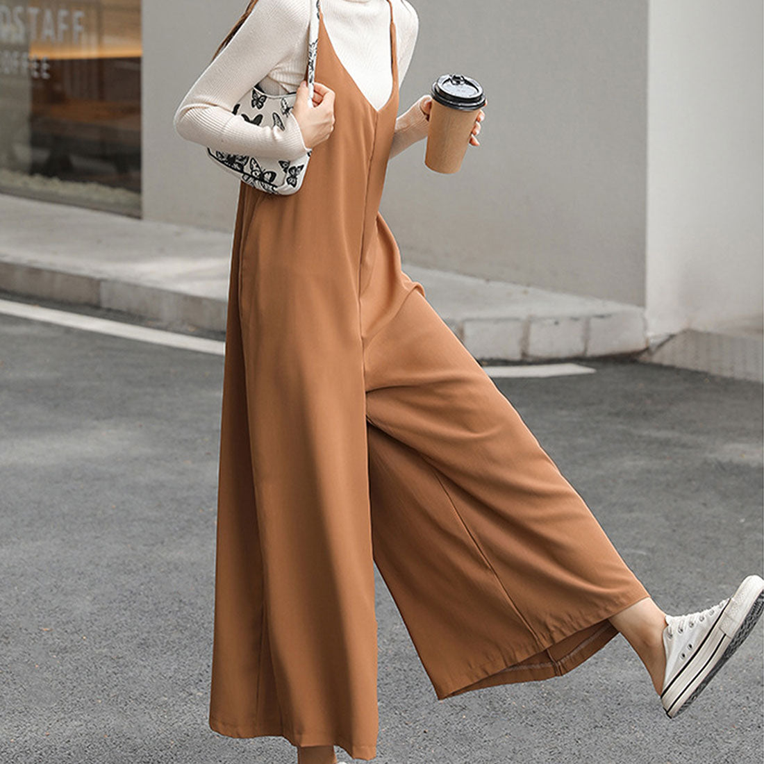 デューリリー Dewlily Vネックワイドレッグサロペット レディース 無地 10代 20代 30代 韓国ファッション オールインワン 9分丈 スクール 大きいサイズ フレアパンツ 可愛い 楽ちん （ブラウン） ブラウン