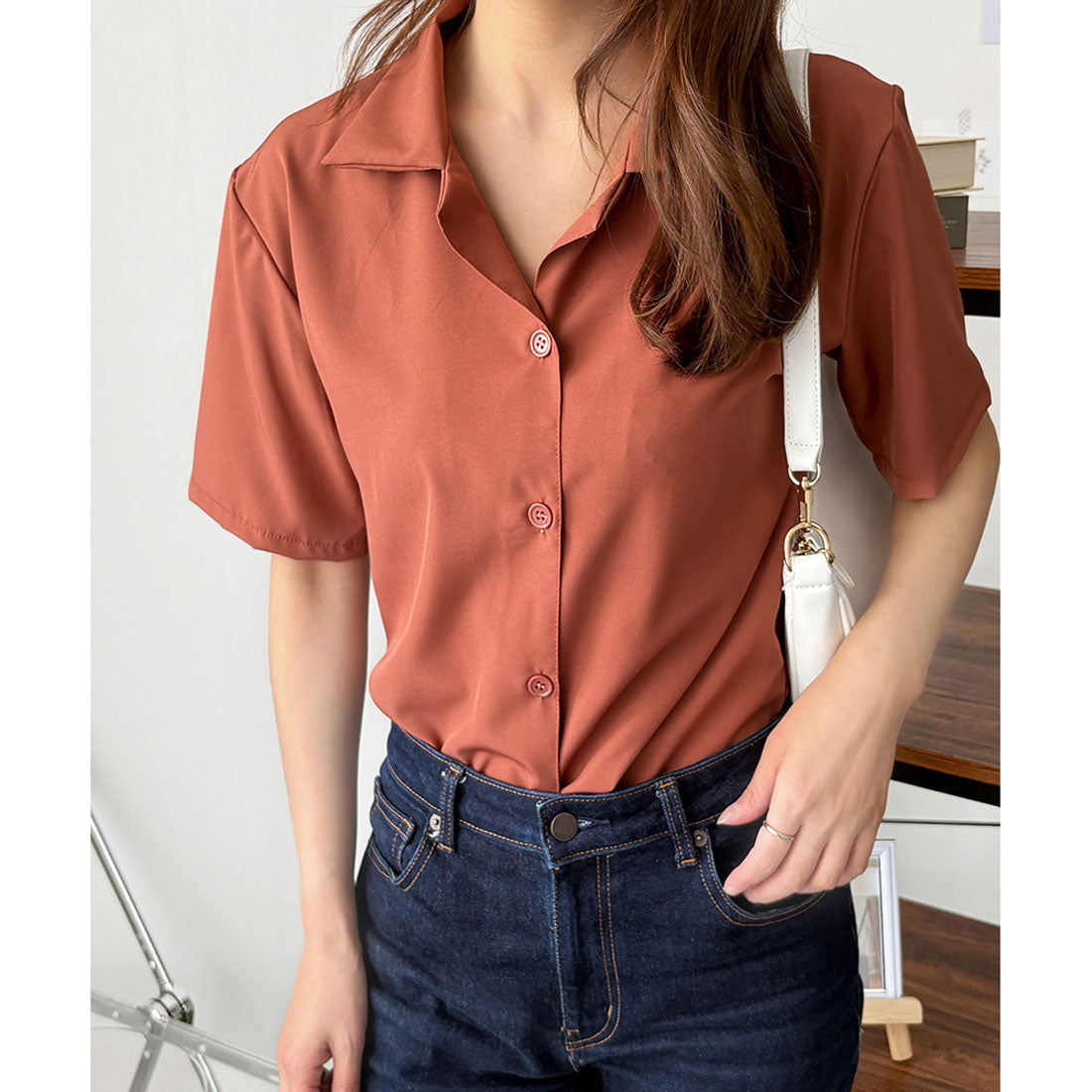 デューリリー Dewlily オープンカラー半袖シャツ レディース 韓国 春夏 シンプル カジュアル ブラウス 無地 おしゃれ 大人 かわいい お出かけ トップス 涼しげ らくちん （ブラウン） ブラウン