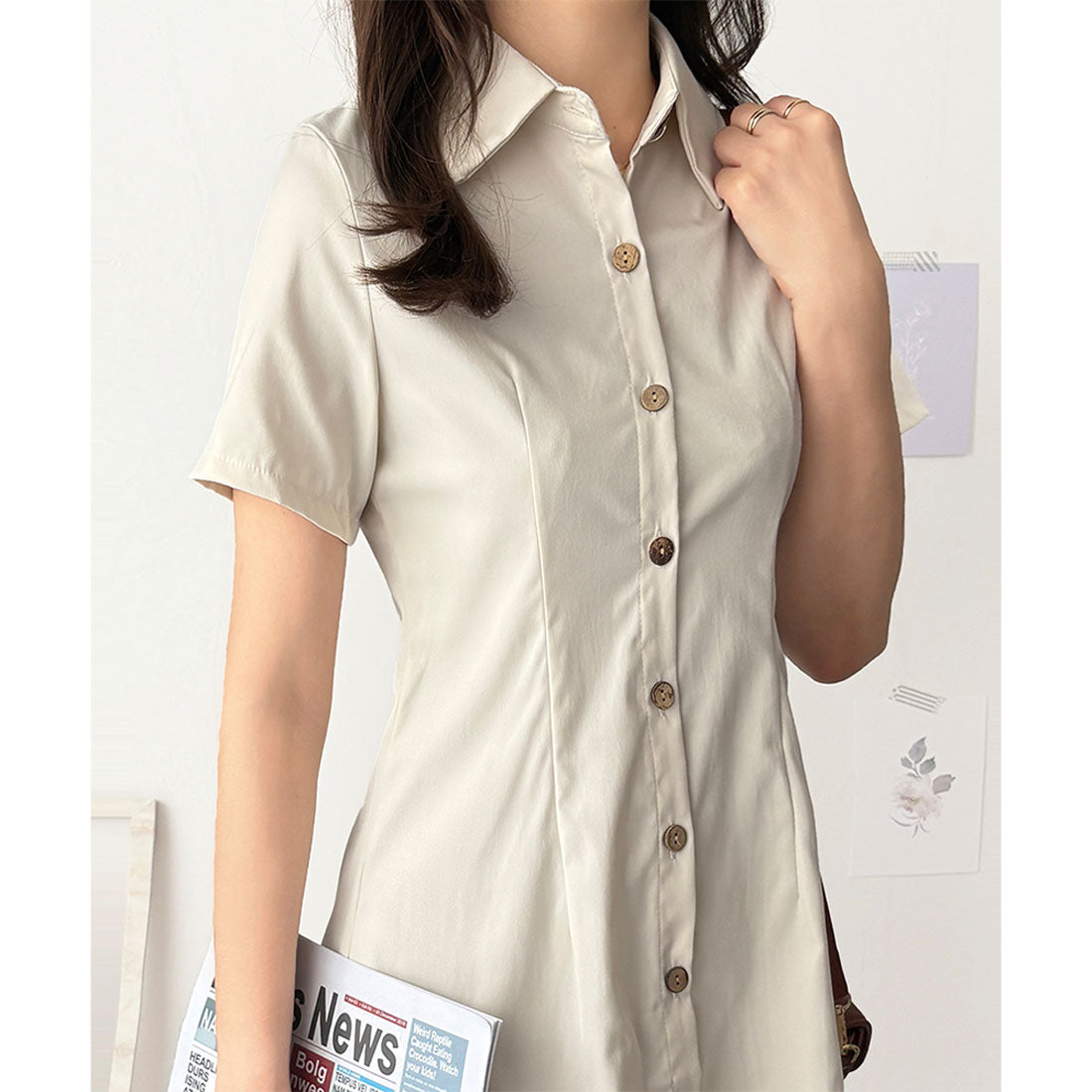 デューリリー Dewlily 半袖ミニシャツワンピース 夏トップス 半袖 シャツ ロング丈 韓国 ファッション レディース 春夏 体型カバー シンプル カジュアル オフィス （ブラウン） ブラウン