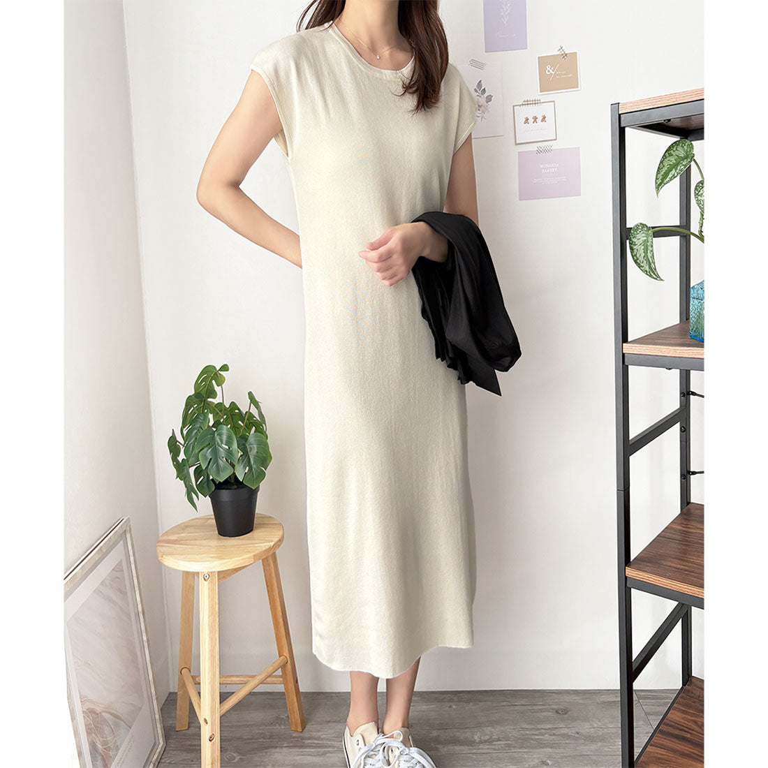 デューリリー Dewlily ニットストレートワンピース ワンピース ニット ロング丈 一枚コーデ 韓国 ファッション レディース 春夏 着回し 体型カバー 無地 シンプル （ホワイト×ブラック） ホワイト×ブラック