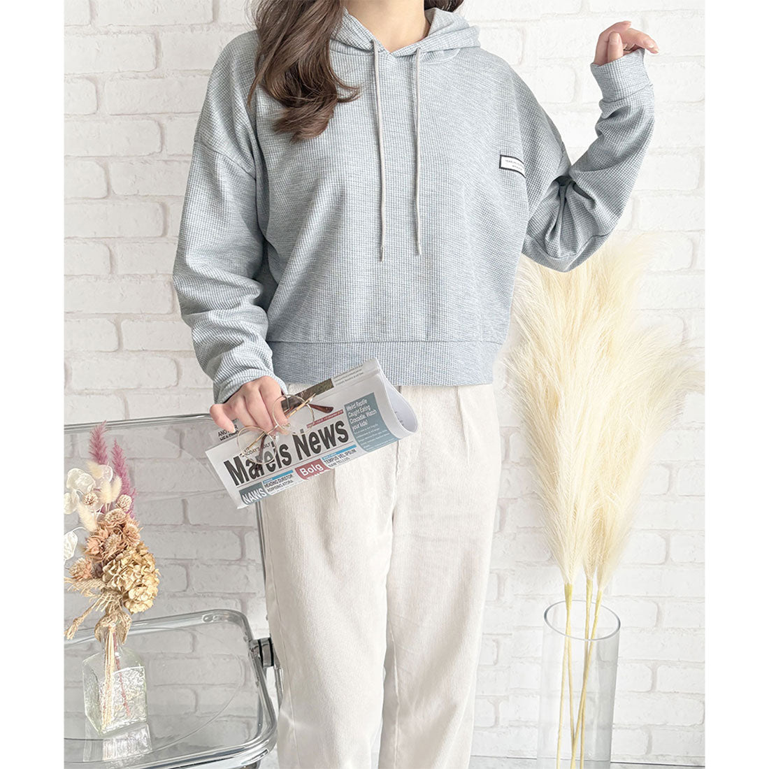 デューリリー Dewlily フード付きプルオーバー 韓国 ファッション レディース 春夏 着回し フーディー 長袖 ワッフル生地 軽量 季節感 体型カバー 通勤 カジュアル （ホワイト） ホワイト