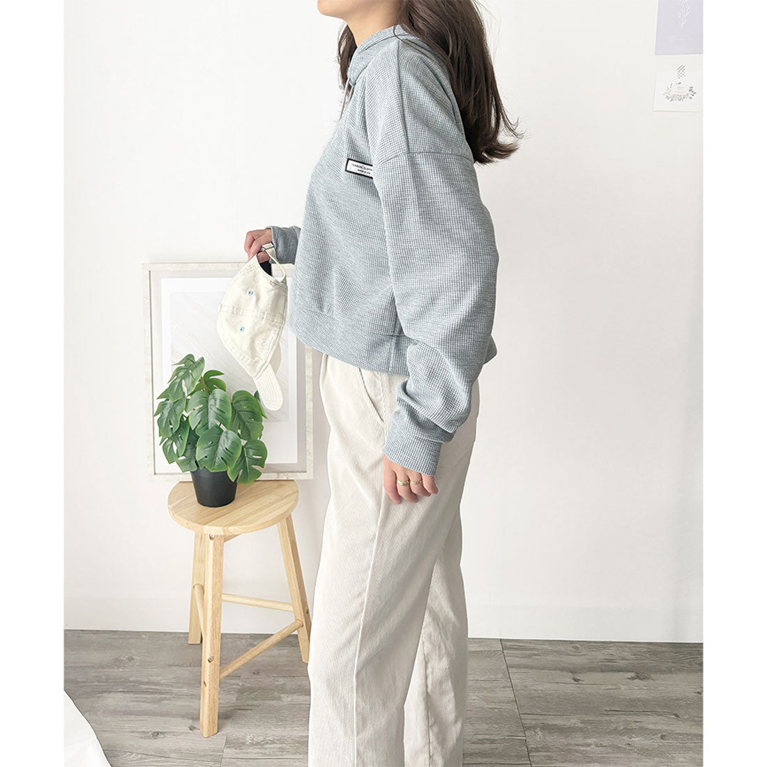 デューリリー Dewlily フード付きプルオーバー 韓国 ファッション レディース 春夏 着回し フーディー 長袖 ワッフル生地 軽量 季節感 体型カバー 通勤 カジュアル （ホワイト） ホワイト