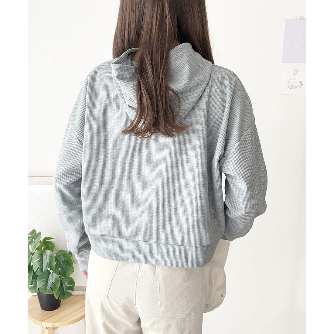 デューリリー Dewlily フード付きプルオーバー 韓国 ファッション レディース 春夏 着回し フーディー 長袖 ワッフル生地 軽量 季節感 体型カバー 通勤 カジュアル （ホワイト） ホワイト