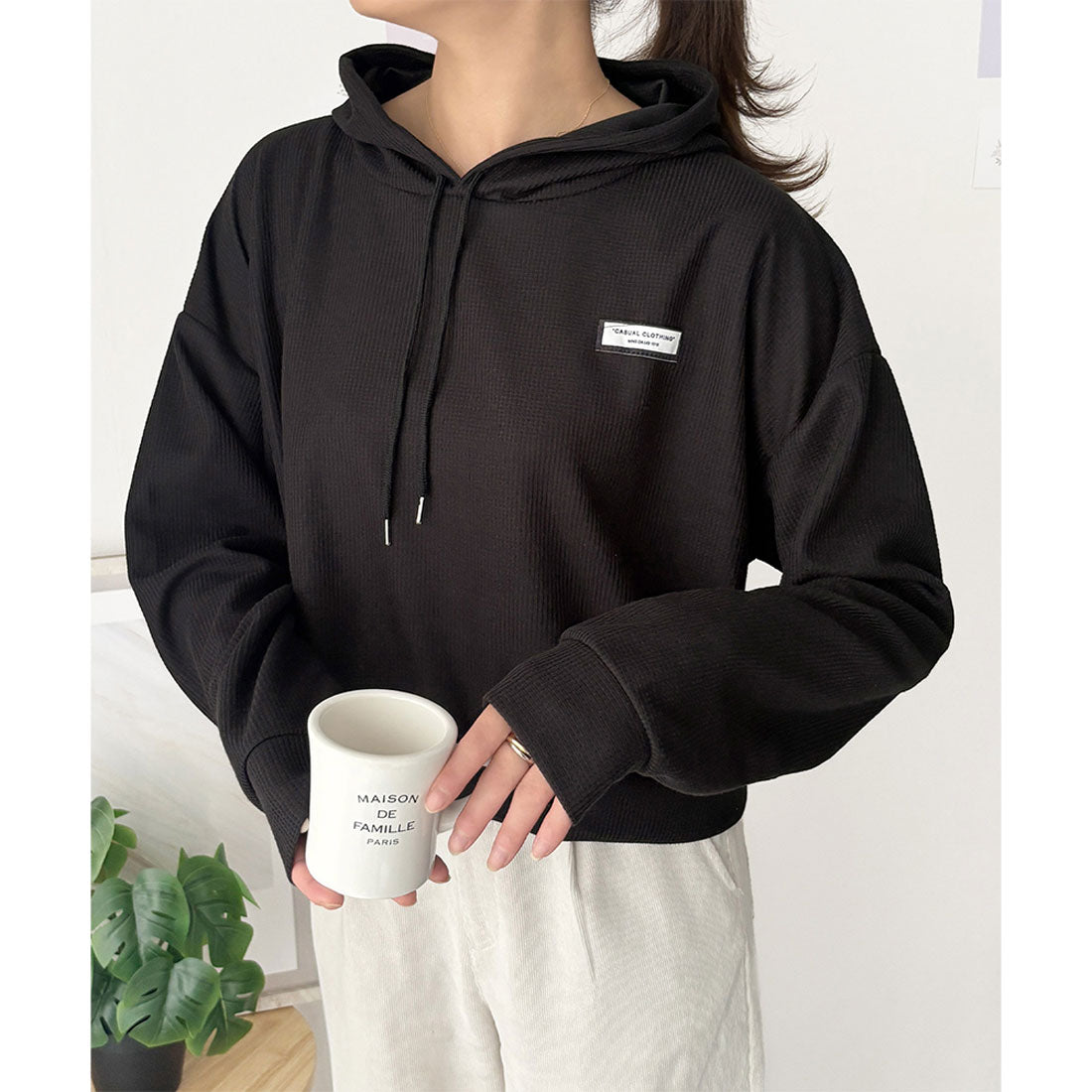デューリリー Dewlily フード付きプルオーバー 韓国 ファッション レディース 春夏 着回し フーディー 長袖 ワッフル生地 軽量 季節感 体型カバー 通勤 カジュアル （ホワイト） ホワイト