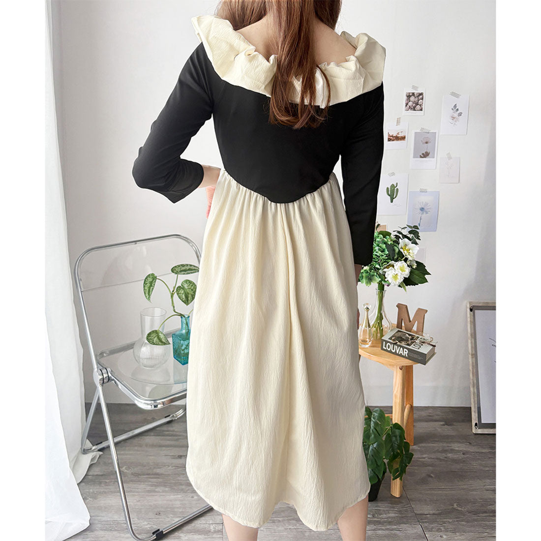 デューリリー Dewlily フリルオフショルダーワンピース レディース ロング丈 バイカラー 長袖ドレス 肩見せ 大人可愛い 韓国風 上品 フレア 春夏秋 デート 配色 おしゃれ （アイボリー） アイボリー