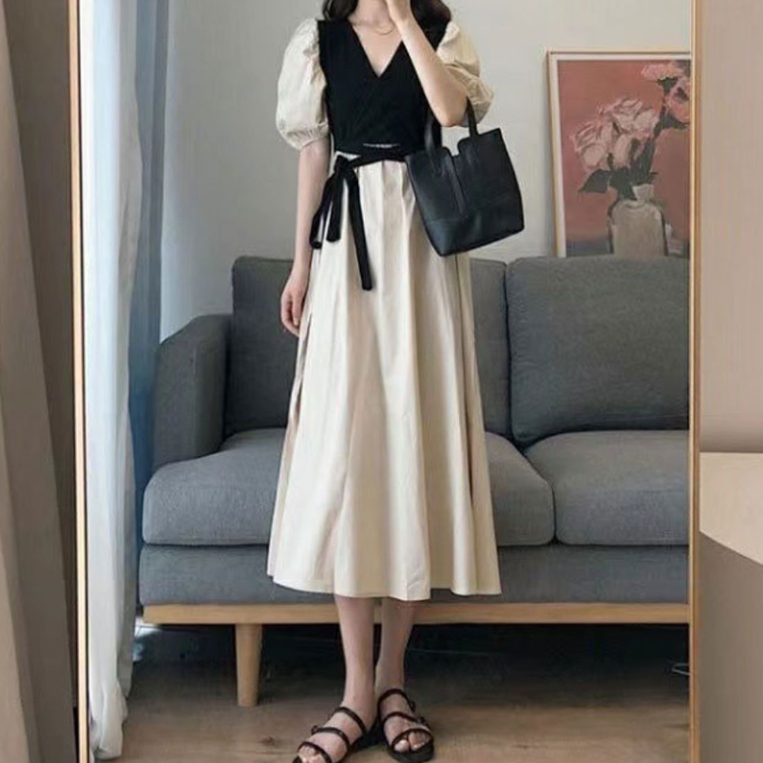 Dewlily Long Ribbon Cache-Coeur Dress Korean Fashion for Teens, 20s, 30s V-neck High Waist Elongates Legs Style Up Cute Covers Upper Arms