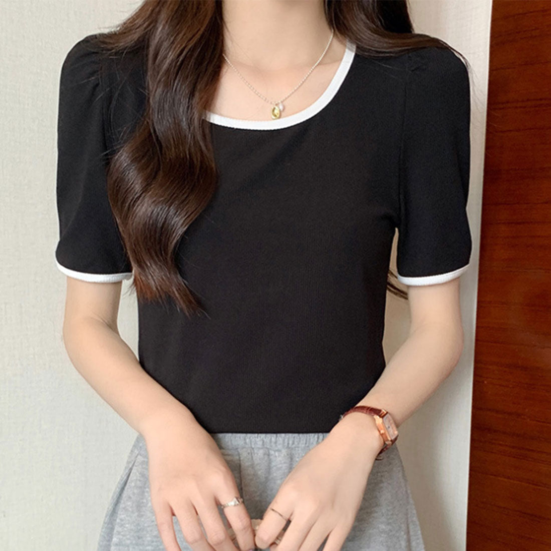デューリリー Dewlily バイカラーTシャツ 韓国ファッション 10代 20代 30代 カジュアル シンプル 無地 おしゃれ きれいめ 大人 上品 パイピング （ホワイト） ホワイト