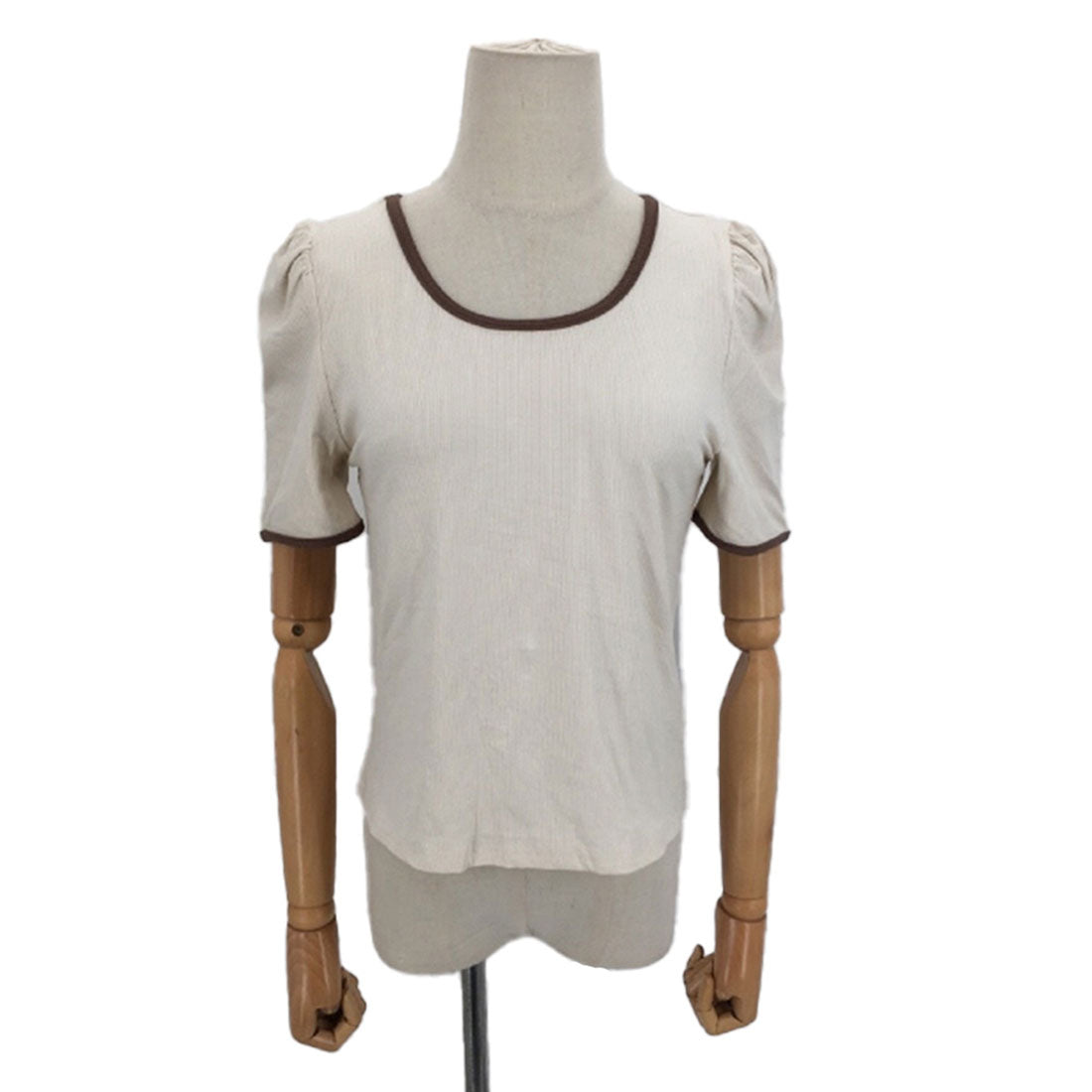 デューリリー Dewlily バイカラーTシャツ 韓国ファッション 10代 20代 30代 カジュアル シンプル 無地 おしゃれ きれいめ 大人 上品 パイピング （ホワイト） ホワイト