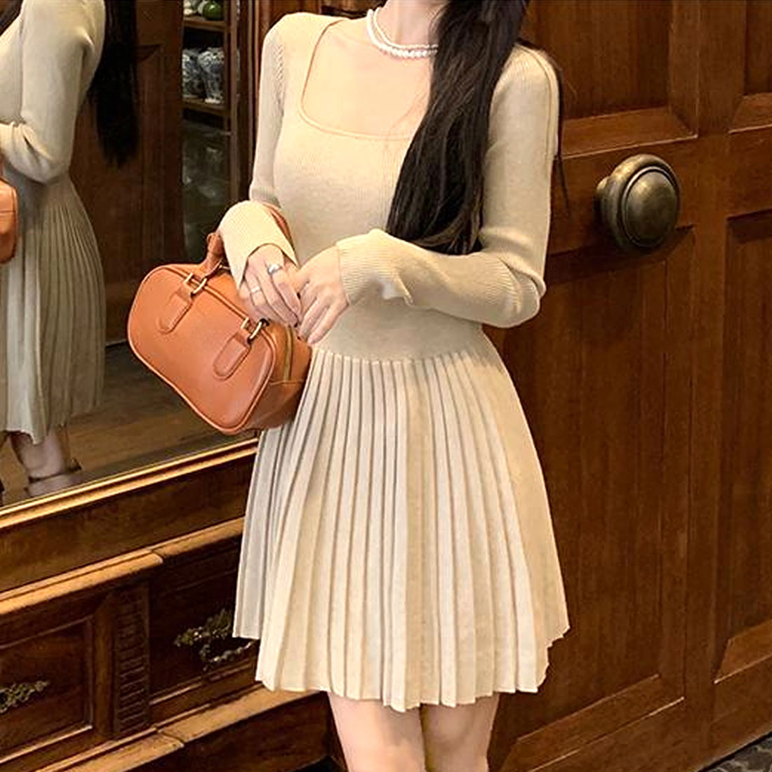 Dewlily Knit Pleated Dress for Women, Teens, 20s, 30s, Korean Fashion, Casual, Long Sleeve, Mini, Square Neck, Spring, Autumn, Winter, Solid Color, Simple