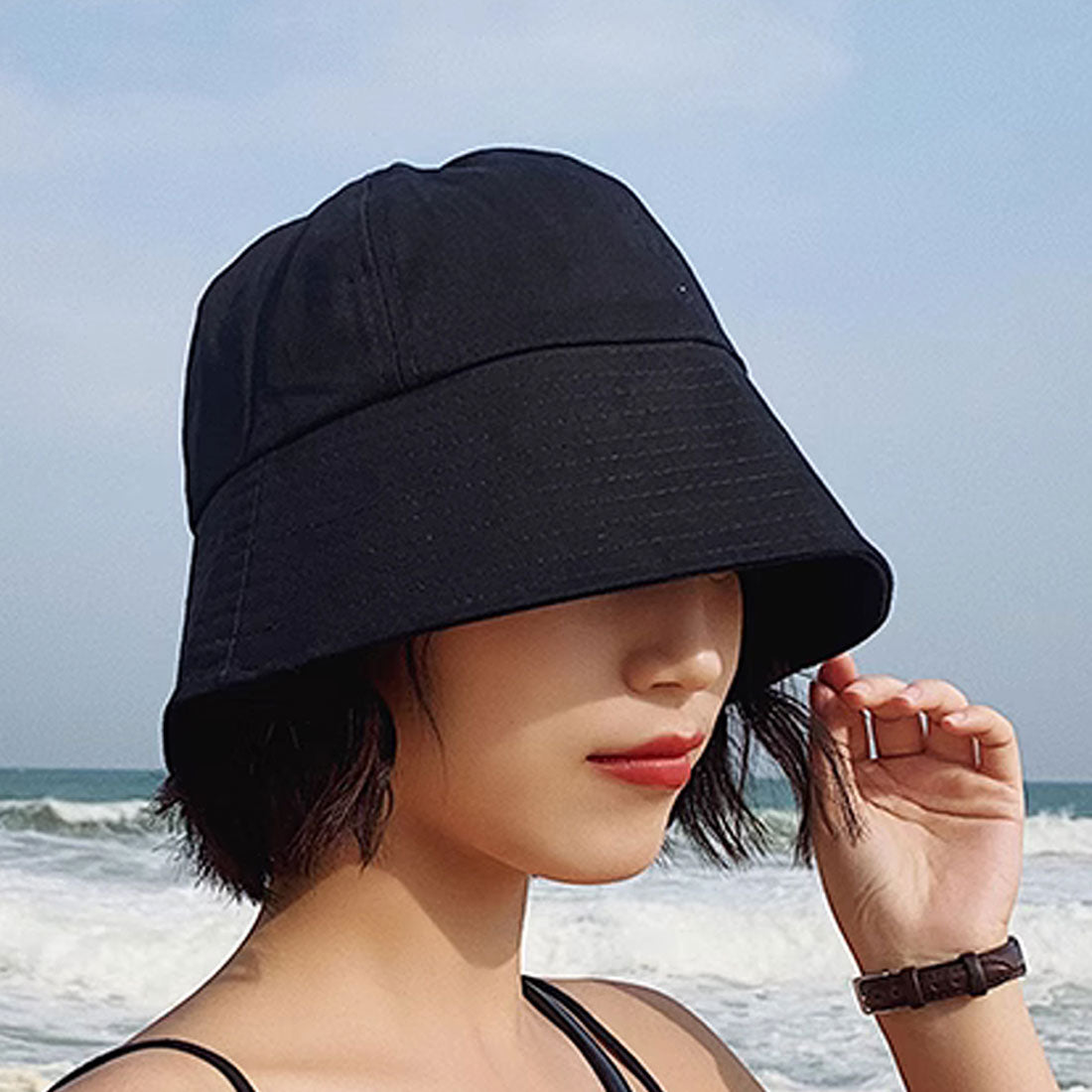 Dewlly 寬簷漁夫帽女式青少年 20 多歲 30 多歲韓國時尚休閒帽子素色簡約可愛優雅時尚黑白遮陽帽