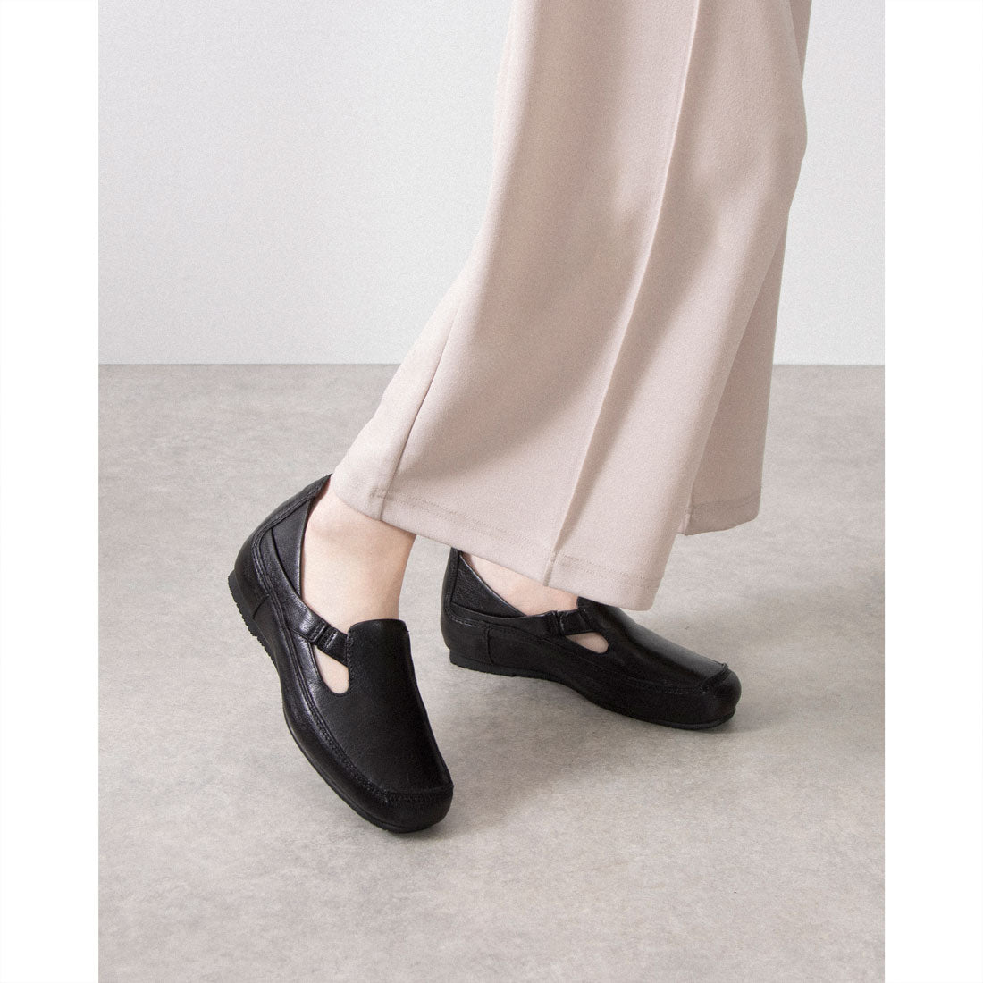 Donamis Dona Miss Comfort Slip -On鞋子