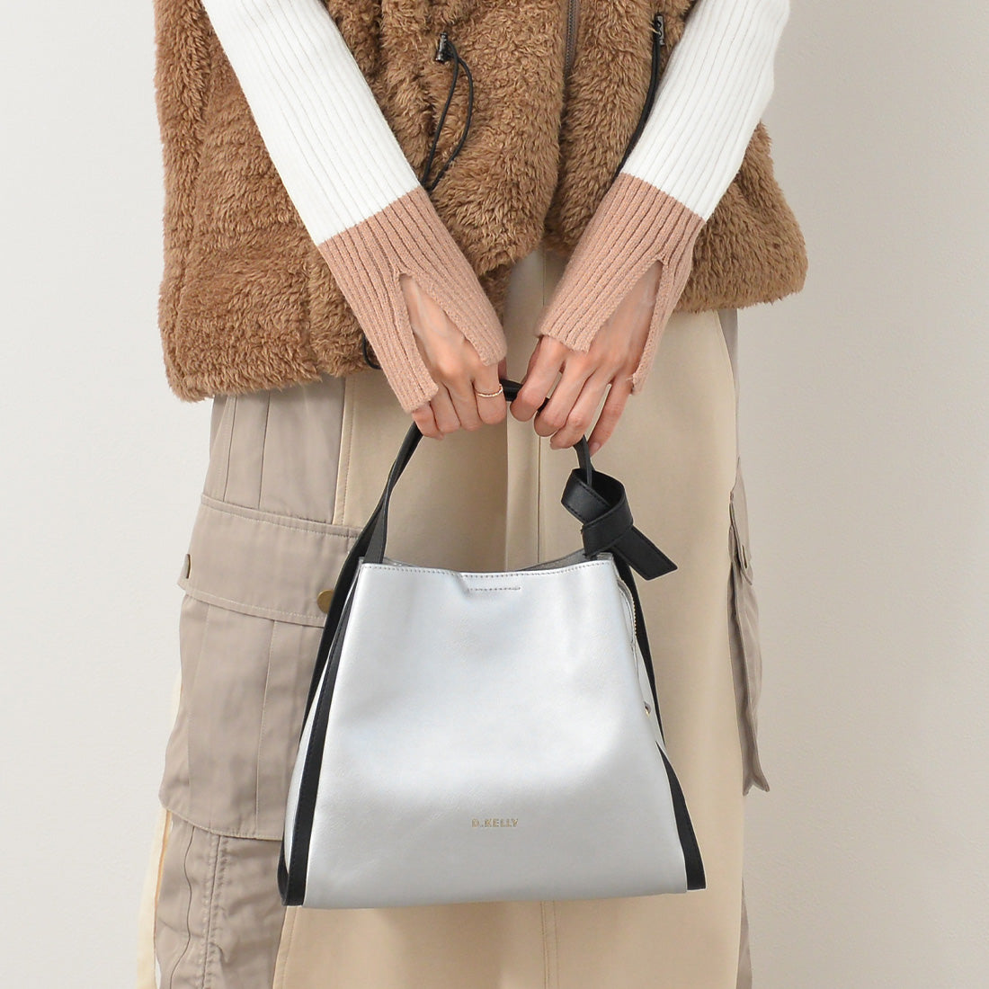 D.KELLYハンドバッグ D.KELLY Handbag 2-way Shoulder Bag for Women D.KELLY Bicolor Standalon